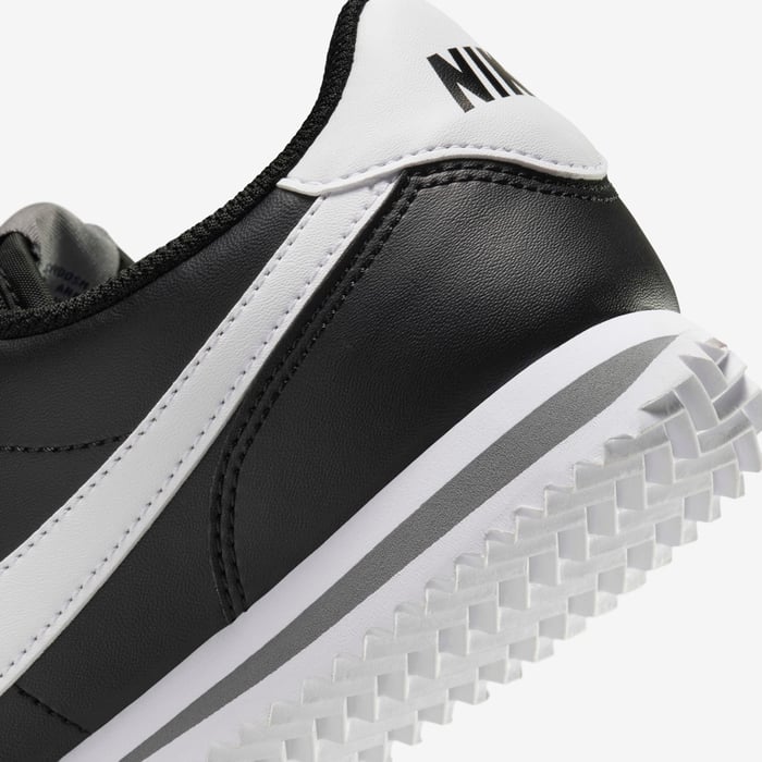 Nike Cortez image number 7 Nike Cortez image number 7