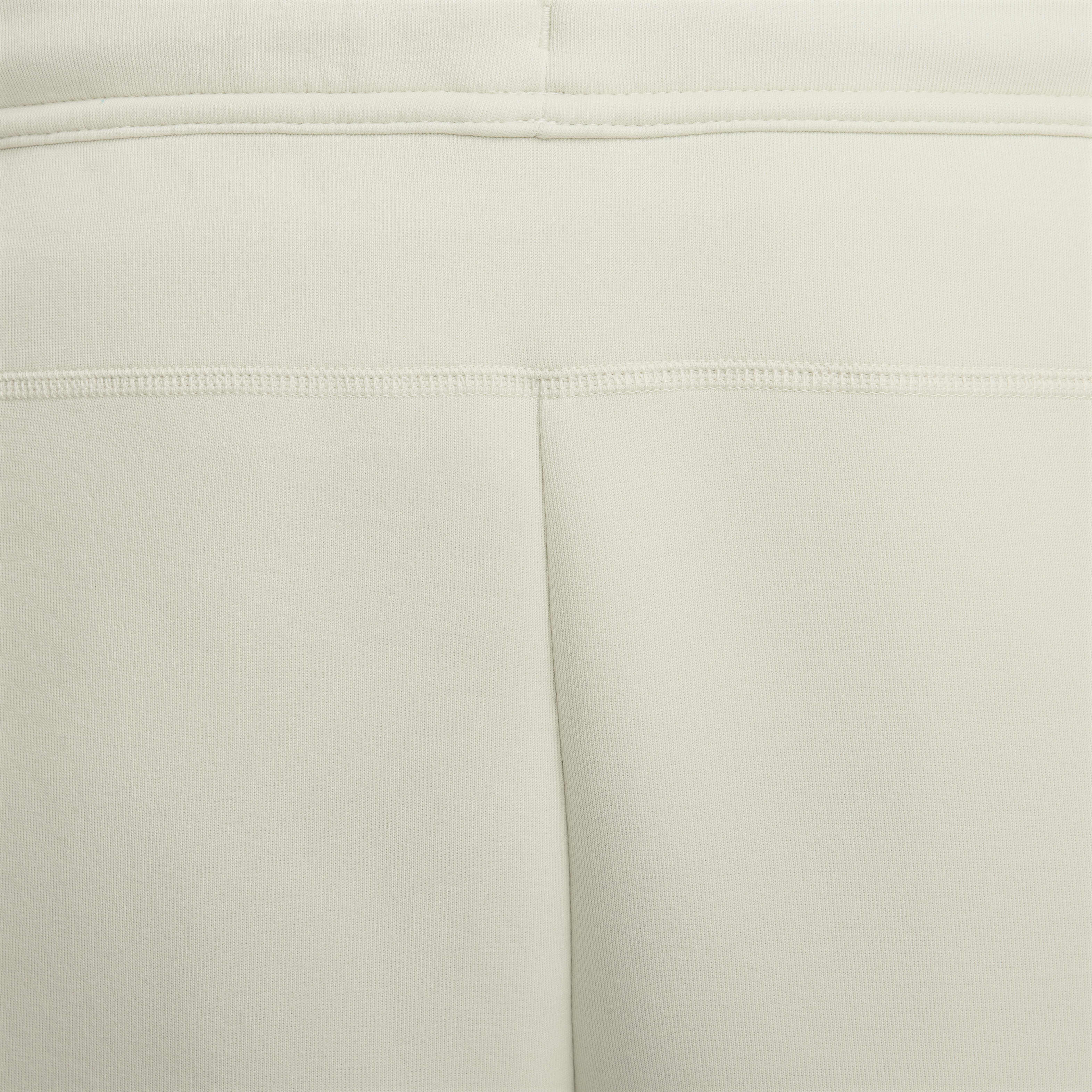 نايكي سبورتسوير تك فليس image number 15