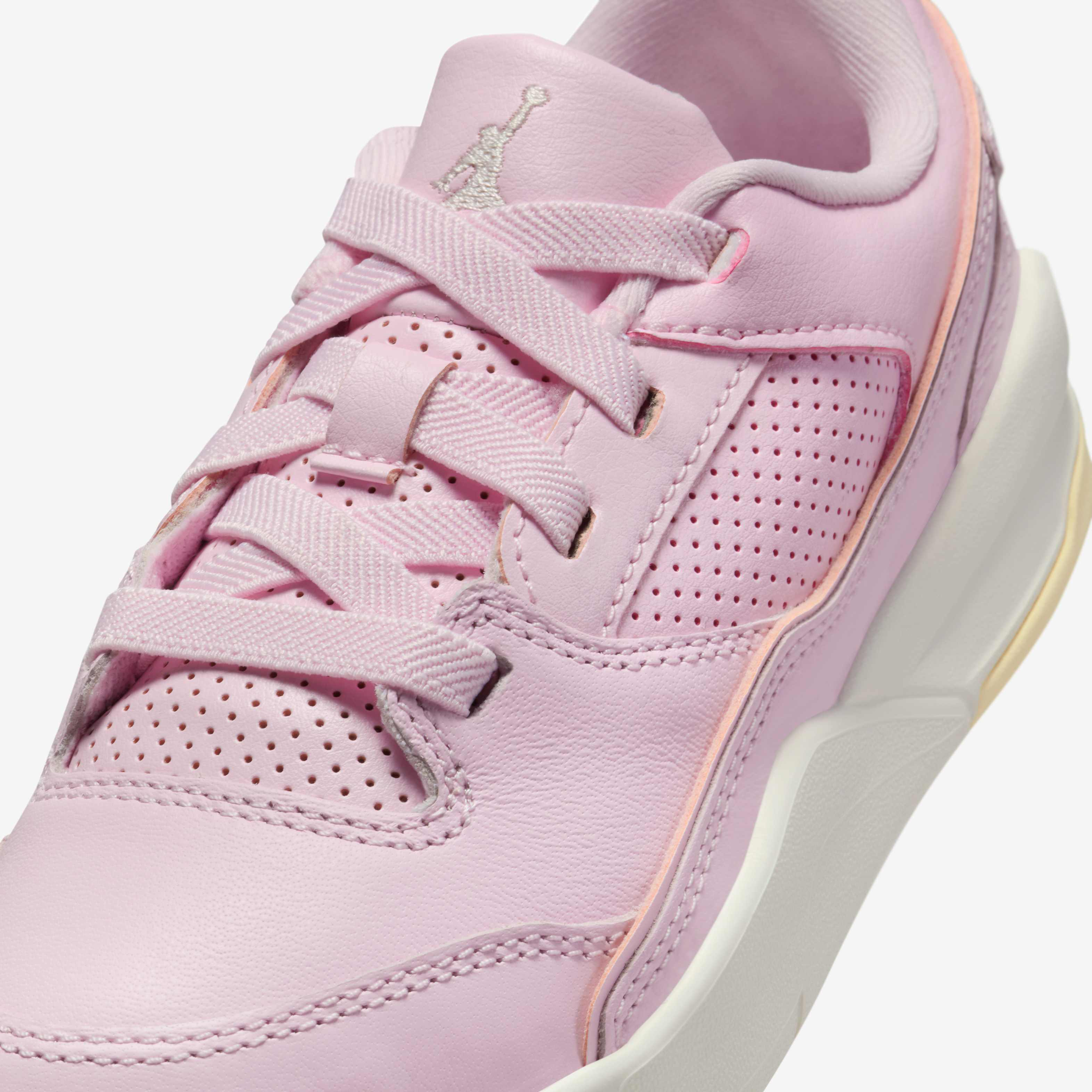 جوردن فلايت كورت image number 6