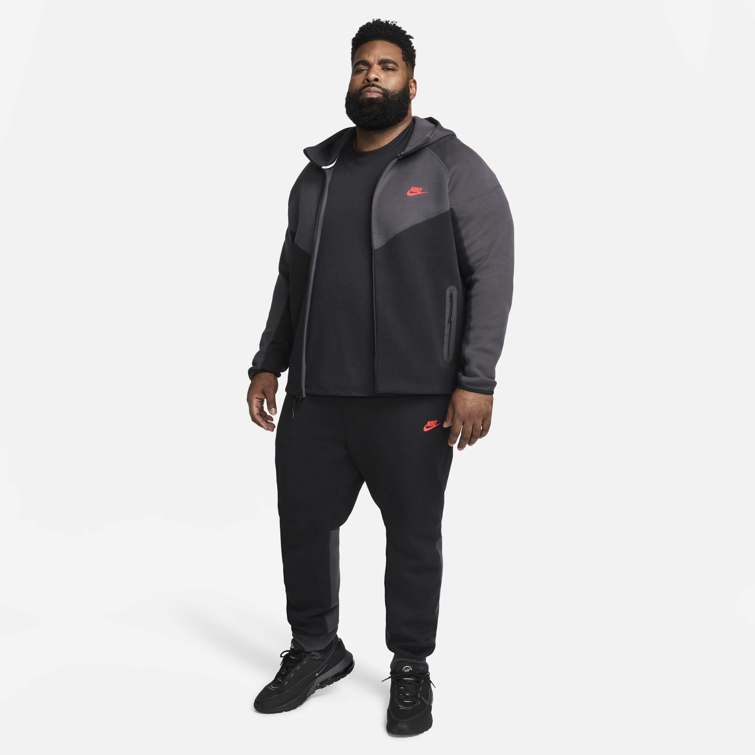 Nike Sportswear Tech Fleece image number 14