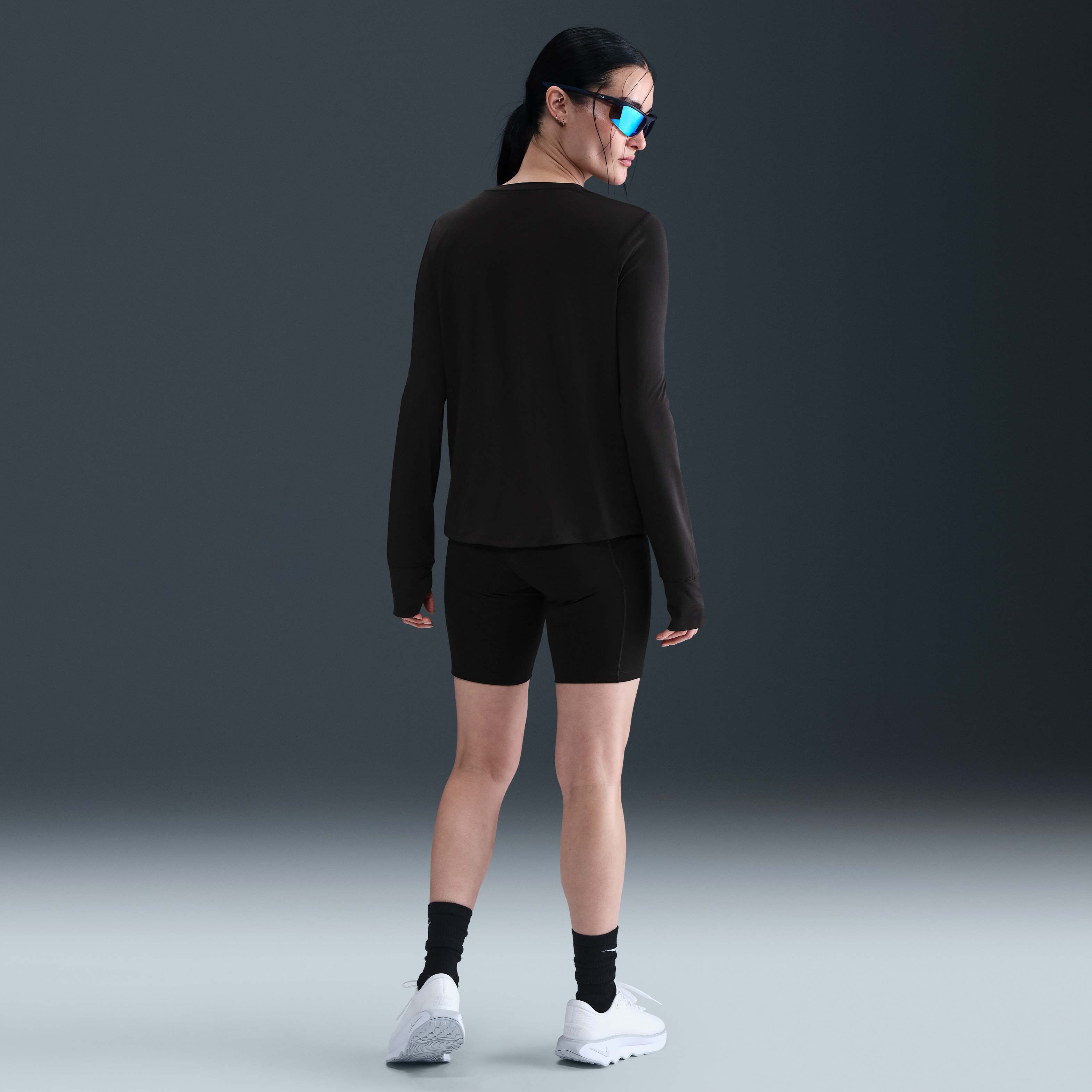 نايكي ون كلاسيك image number 4