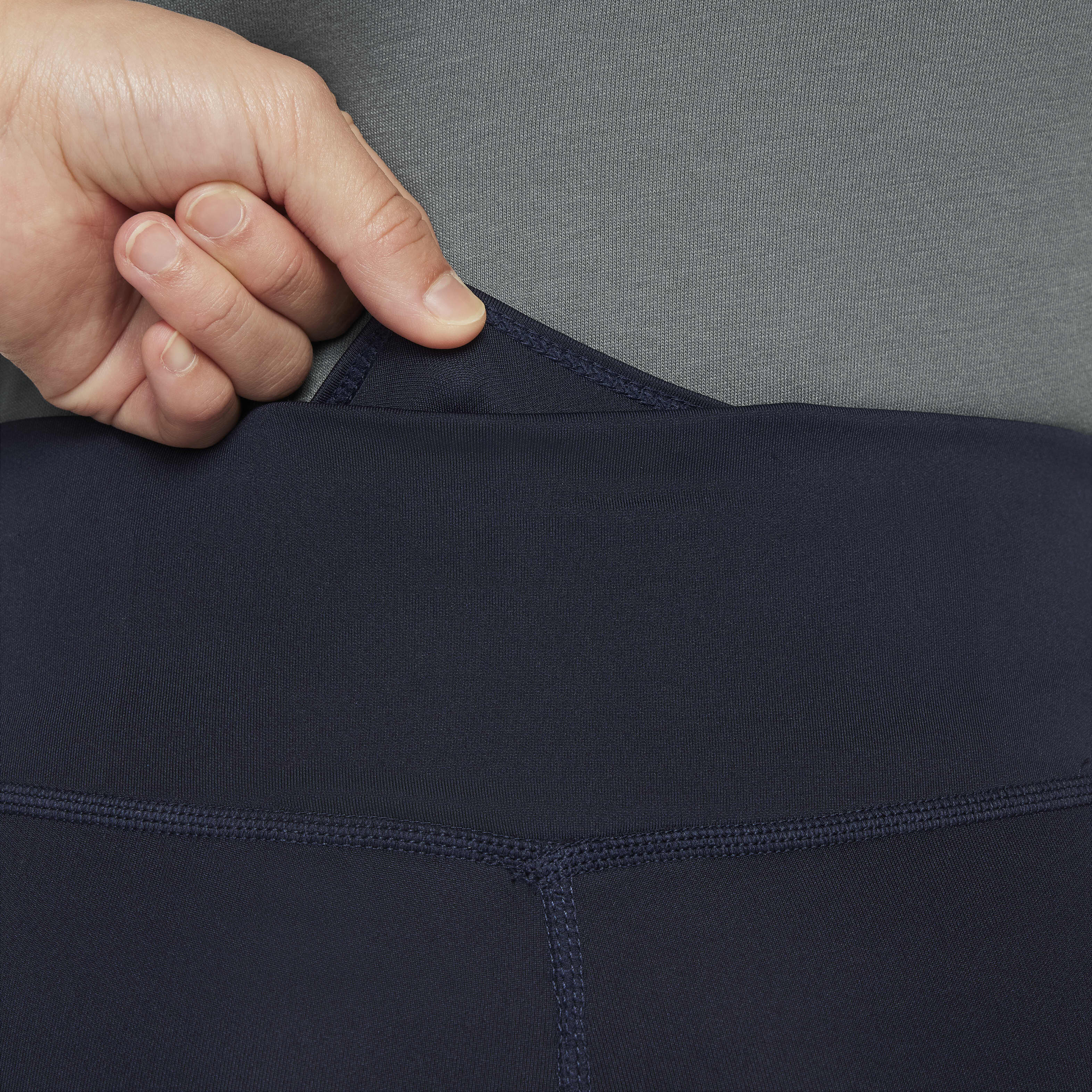 Nike Dri-FIT One image number 3