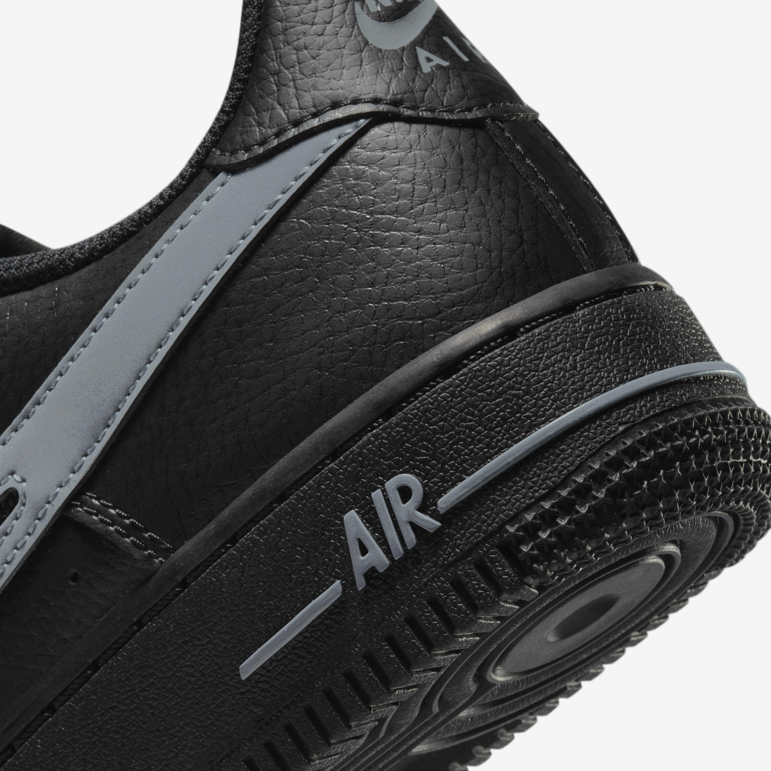 Nike Air Force 1 image number 7