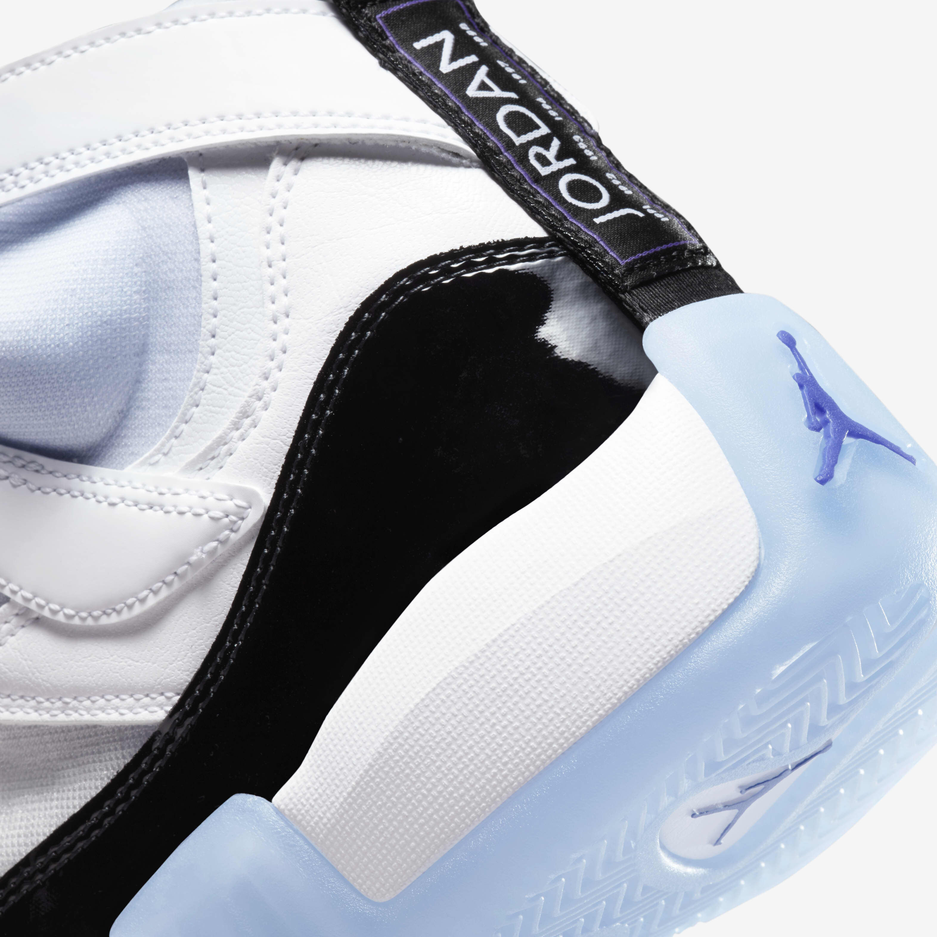 جمبمان تو تري image number 7