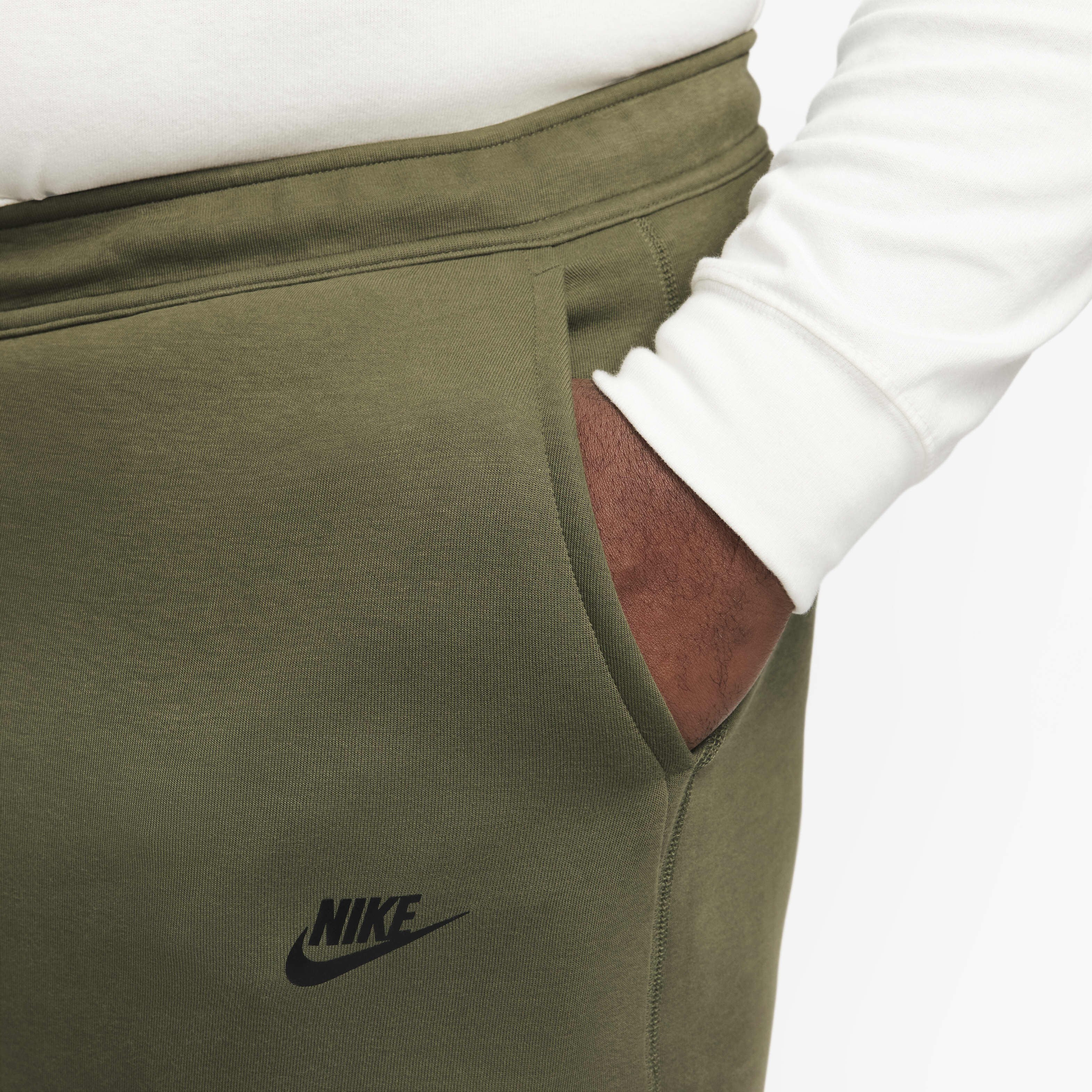 Nike Sportswear Tech Fleece image number 12