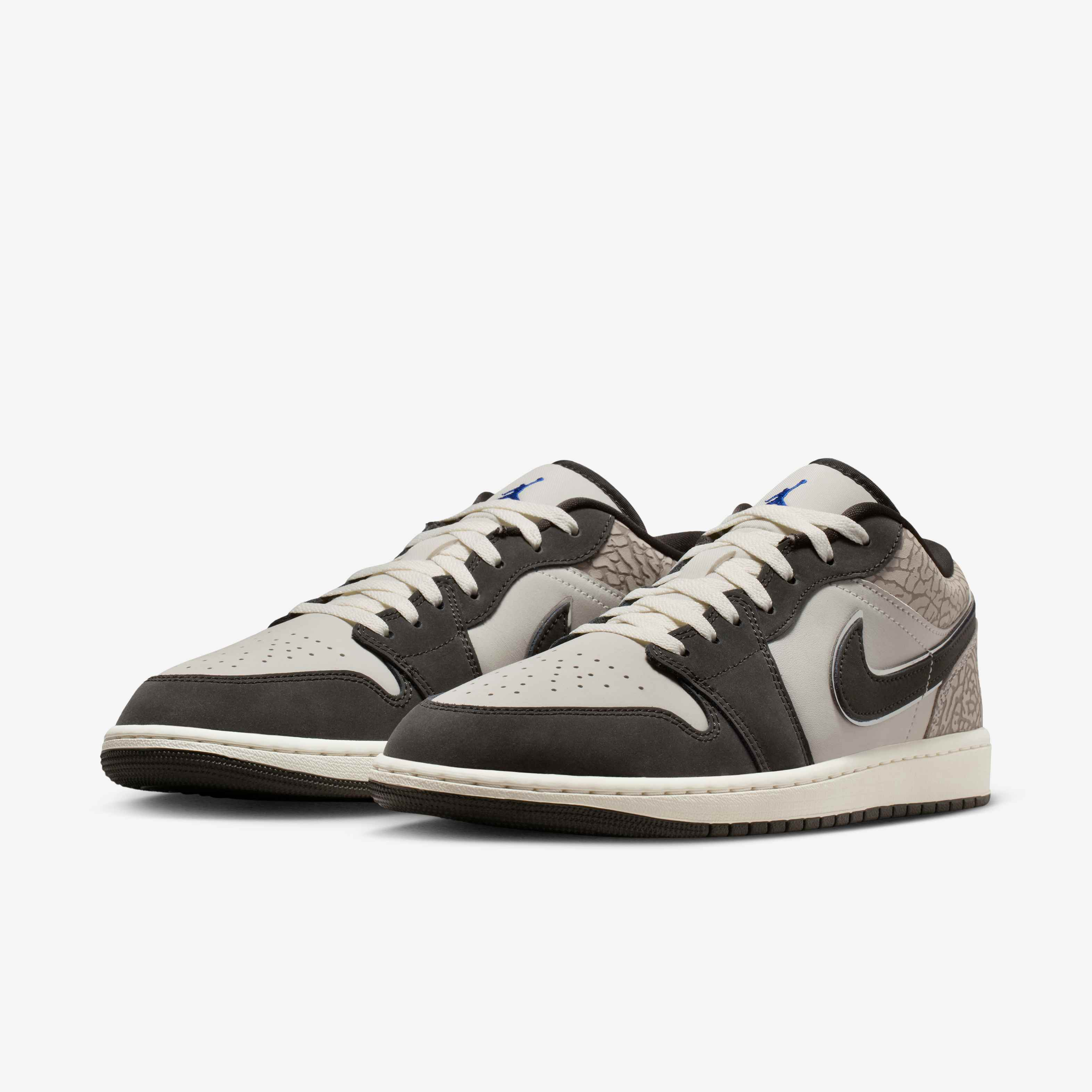 Air Jordan 1 Low SE image number 4