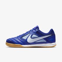 Nike Gato