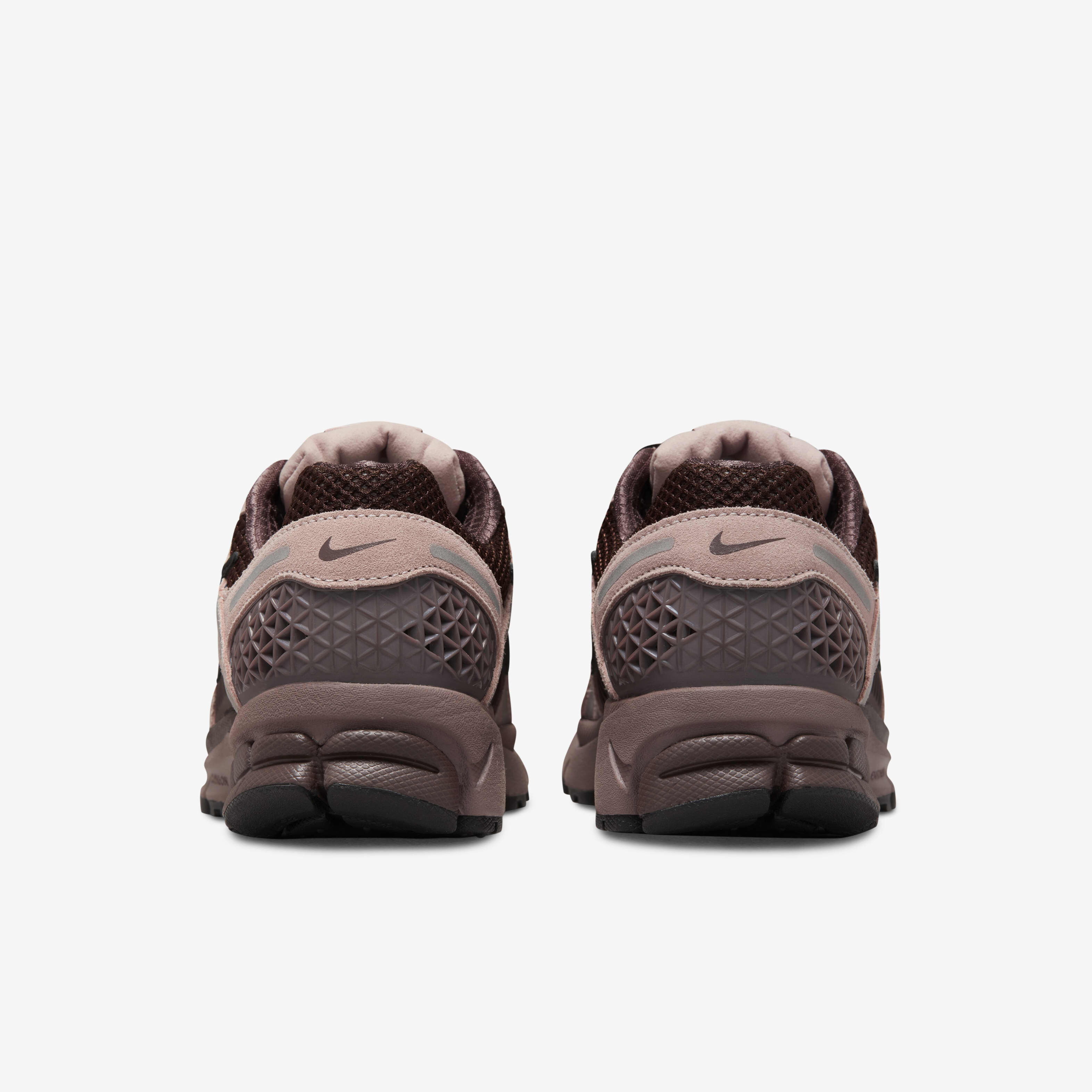 Nike Zoom Vomero 5 image number 5