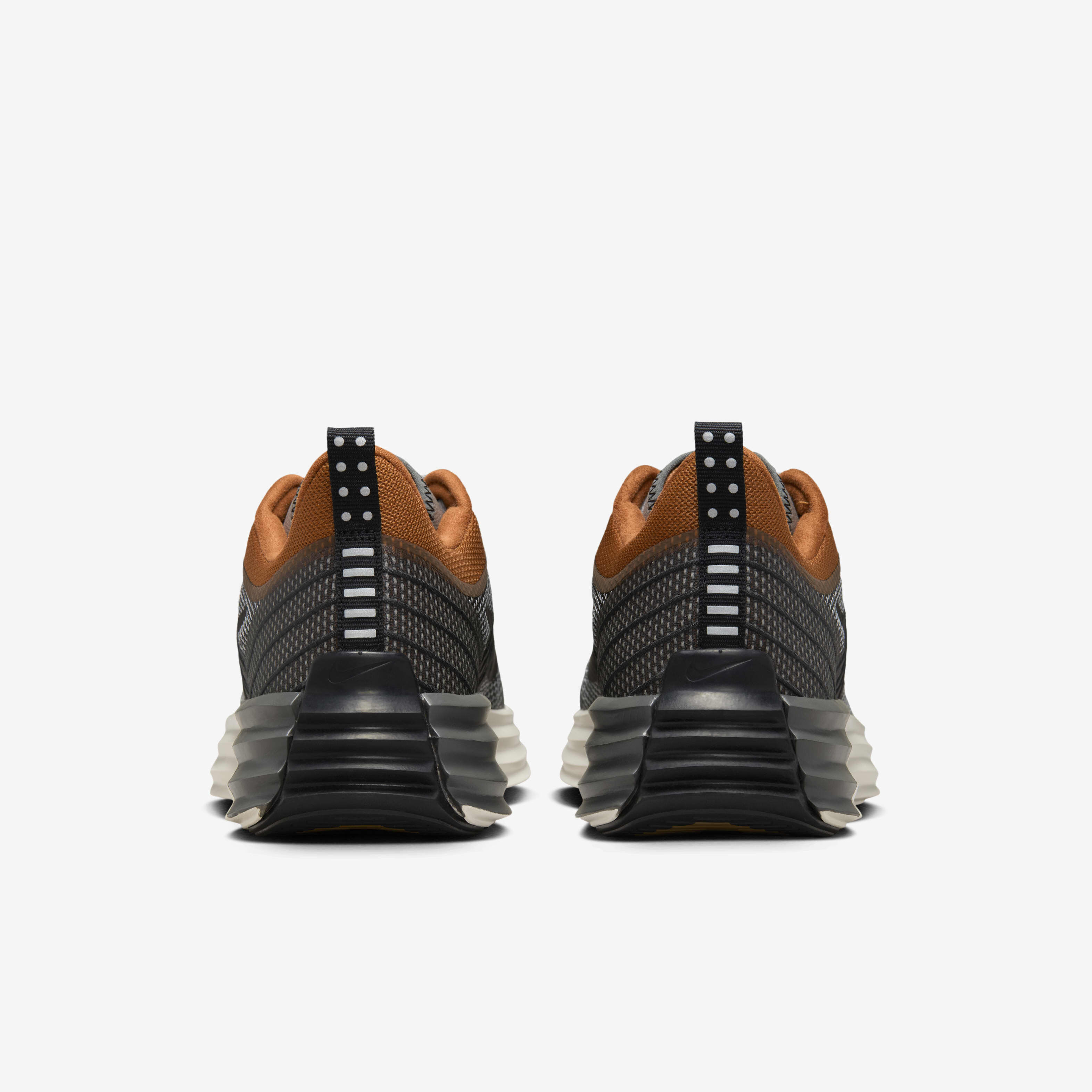 Nike Lunar Roam SE image number 5