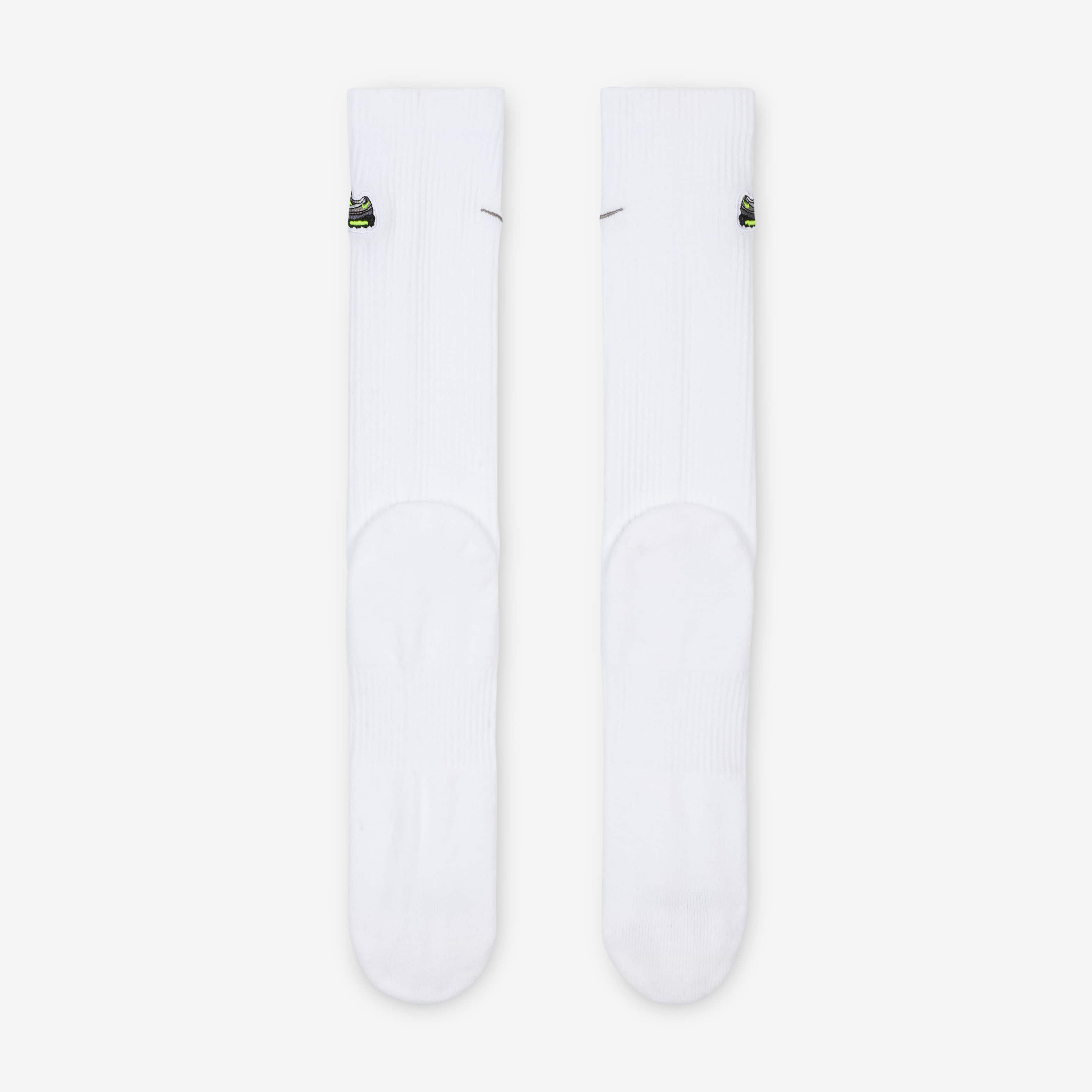 نايكي ايفريداي بلس كوشيند image number 2