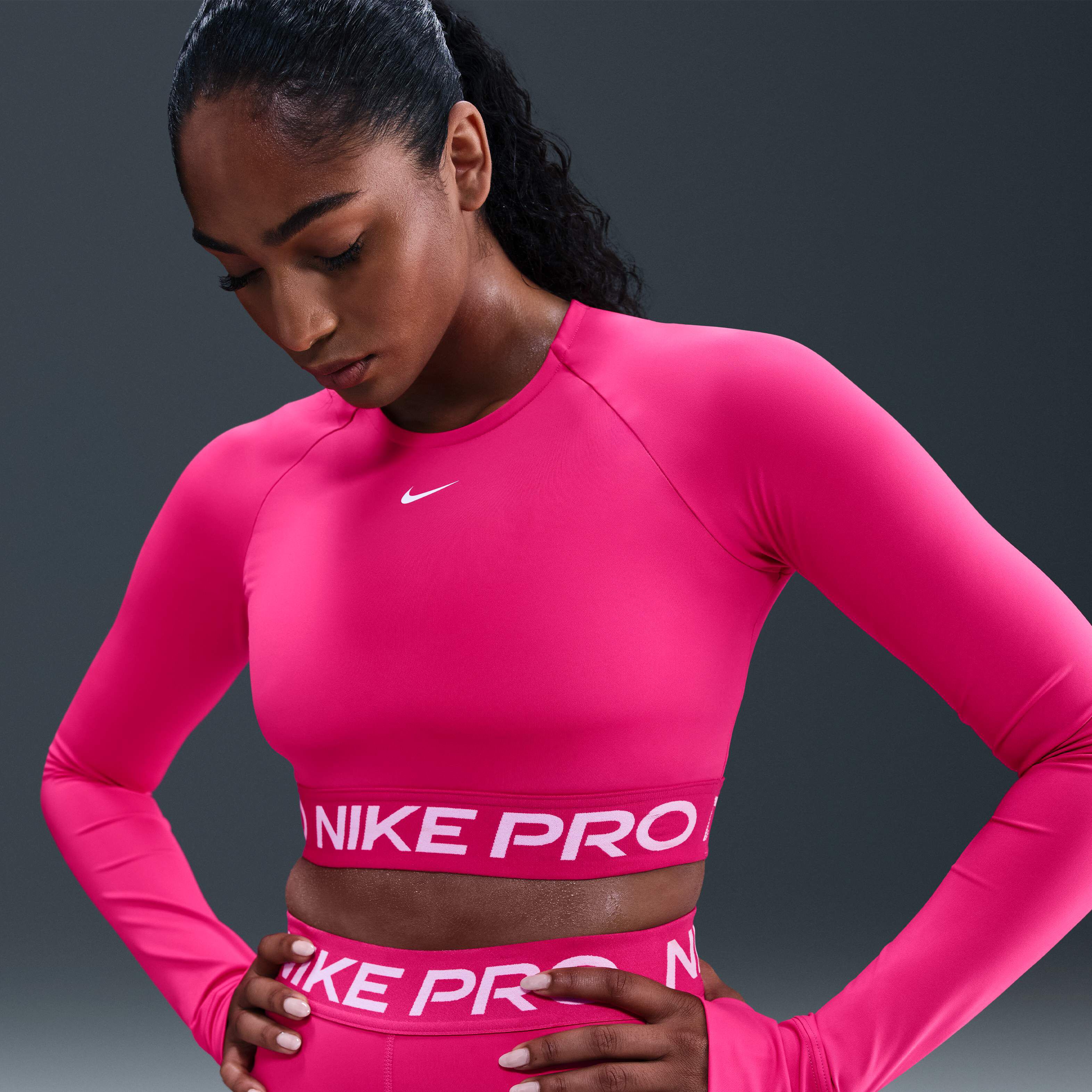 Nike Pro image number 0
