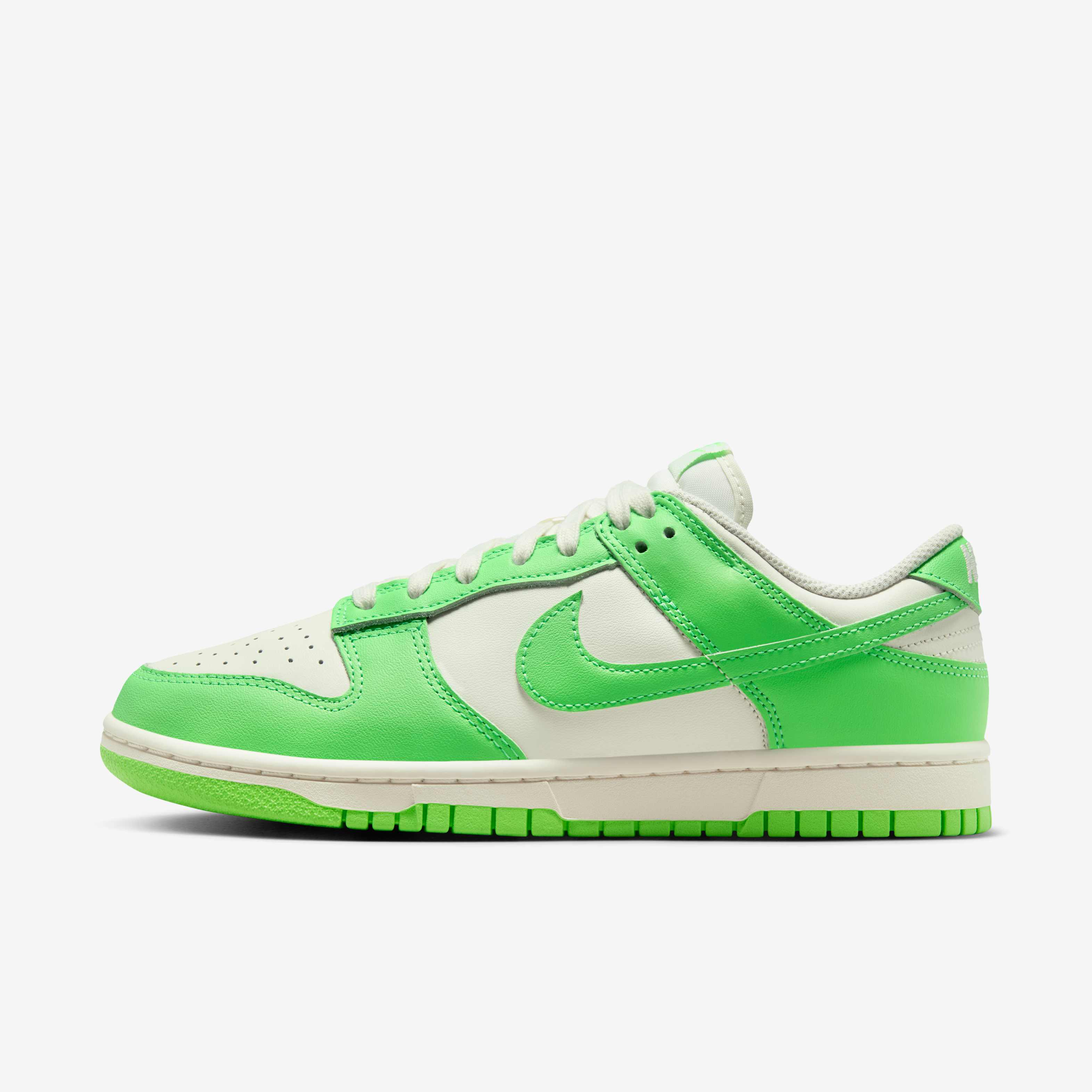 Nike Dunk Low image number 0