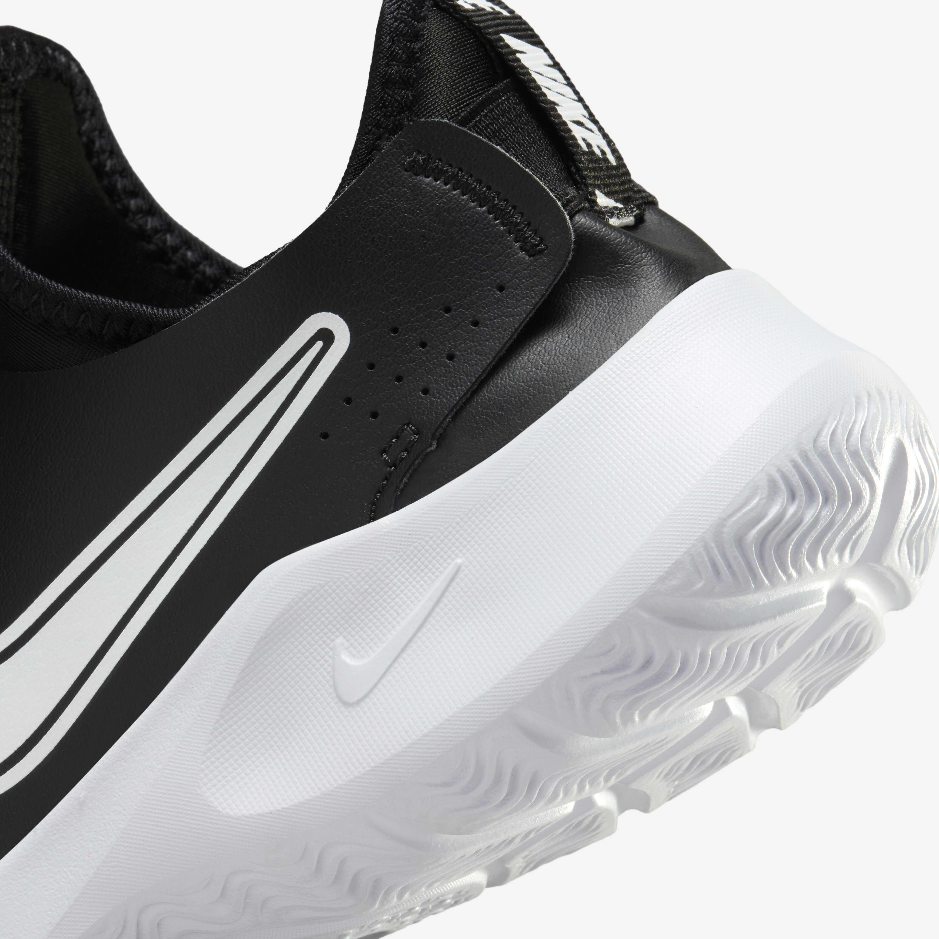 Buy Nike Flex Runner 3 Older Kids Road Running Shoes Nike Qatar Official