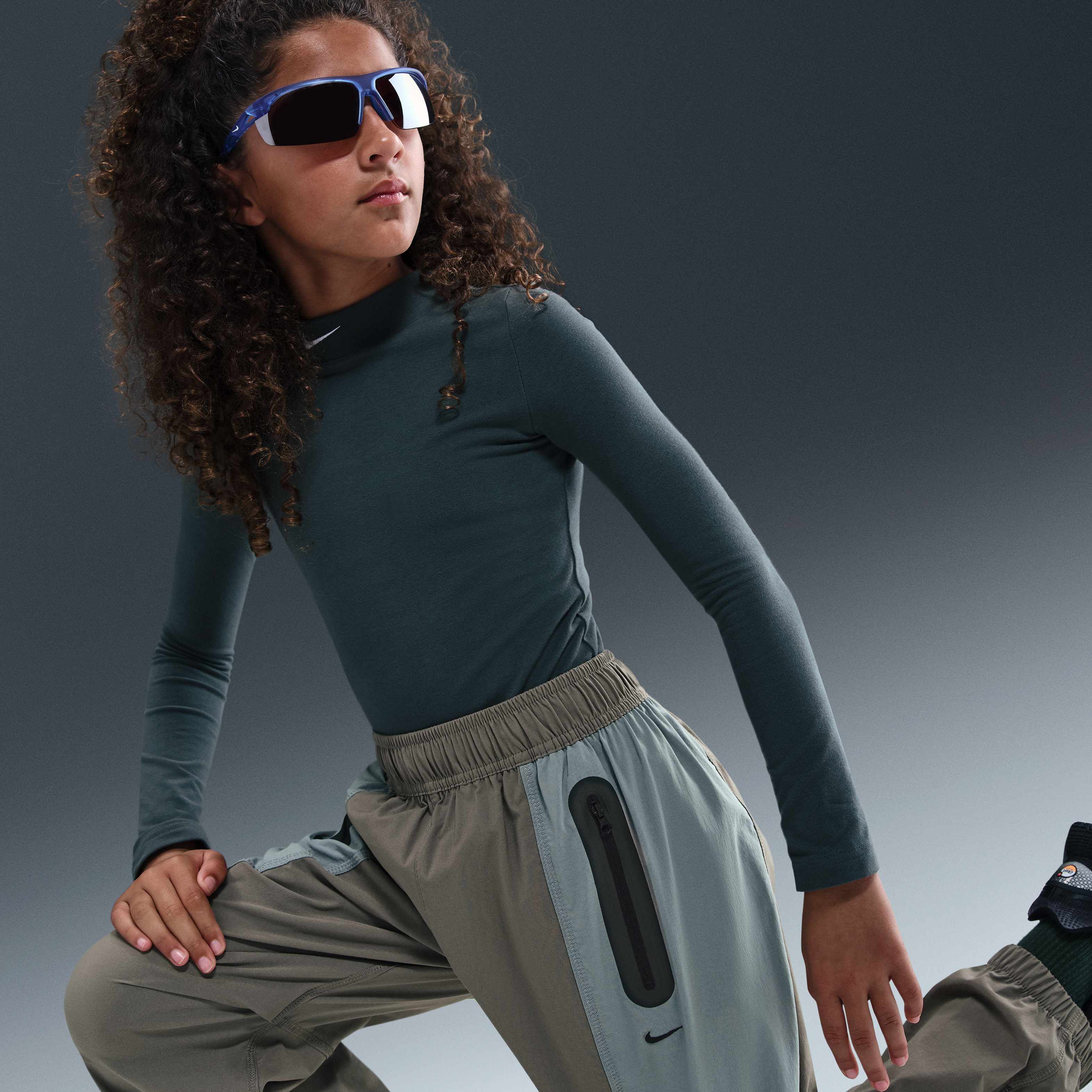 Nike Tech image number 4