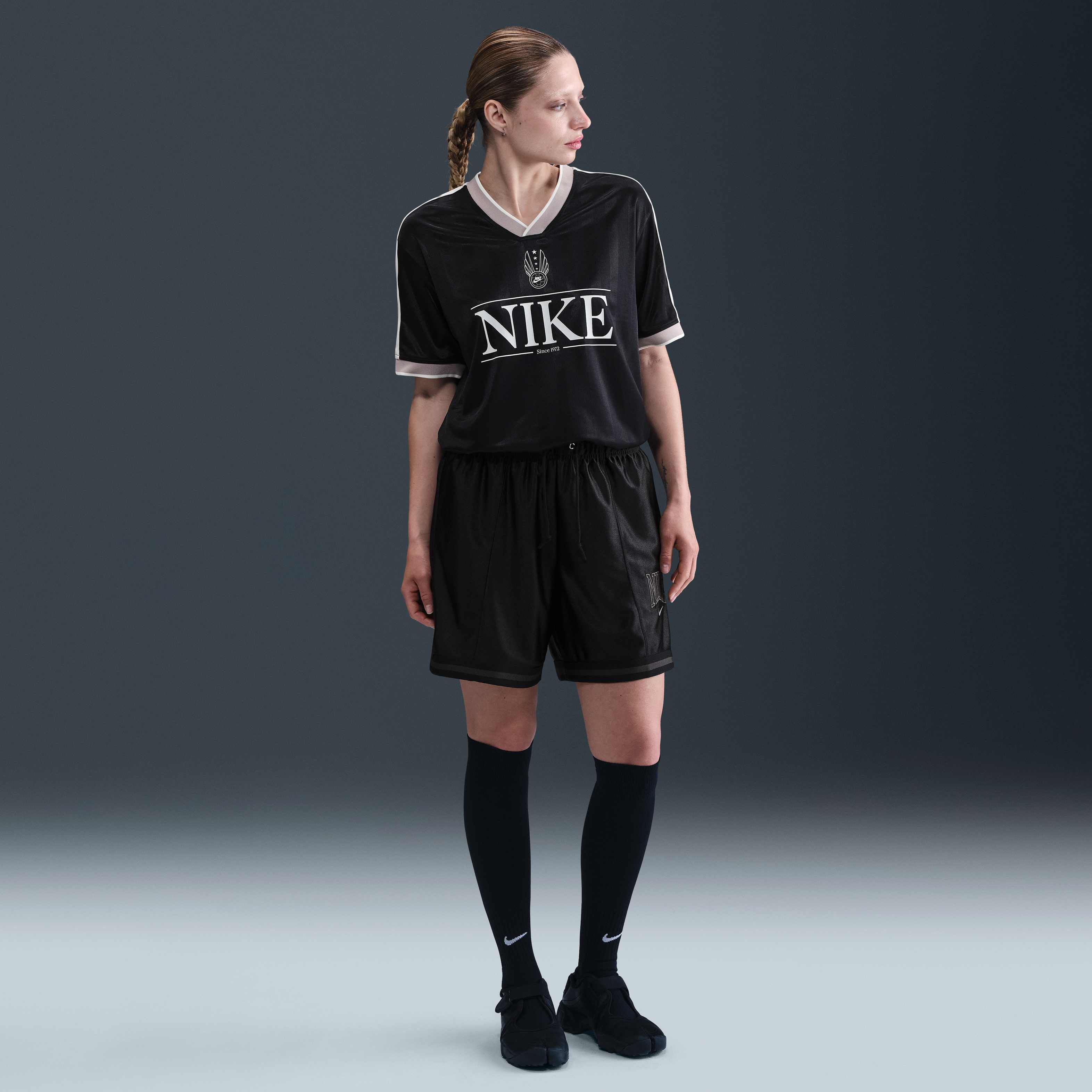 نايكي سبورتسوير image number 3