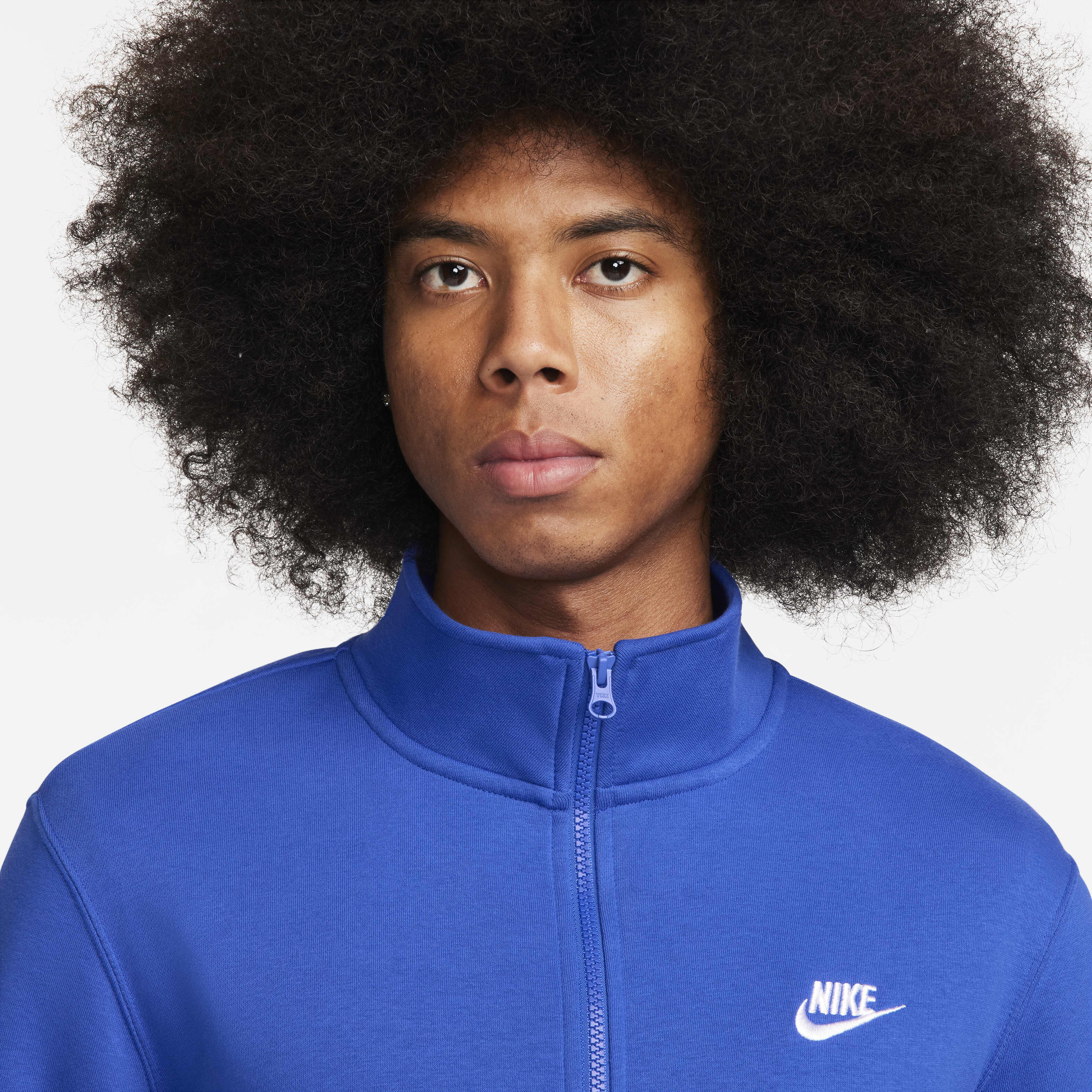 Nike Sportswear Club image number 2