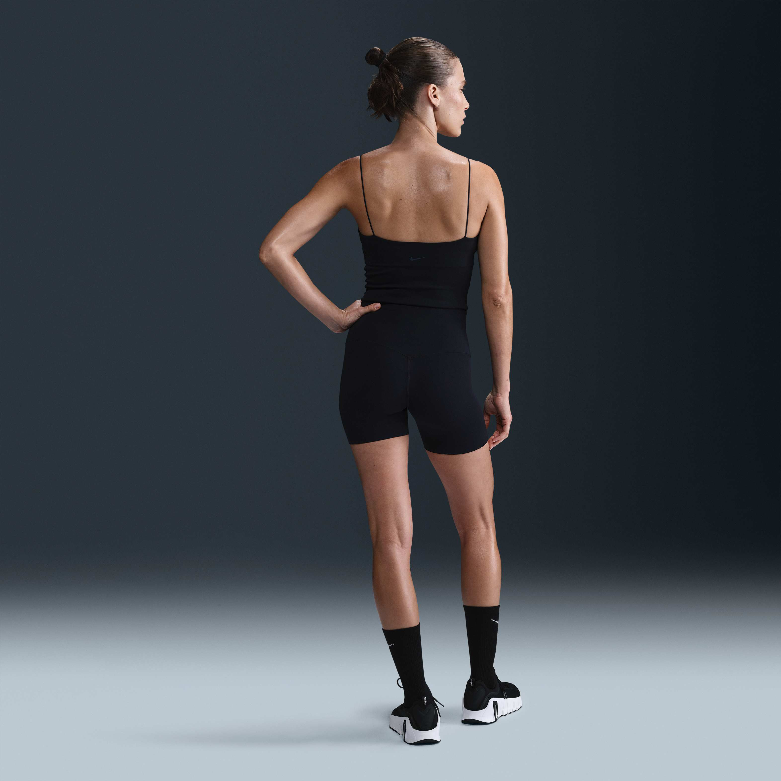 Nike Zenvy image number 4