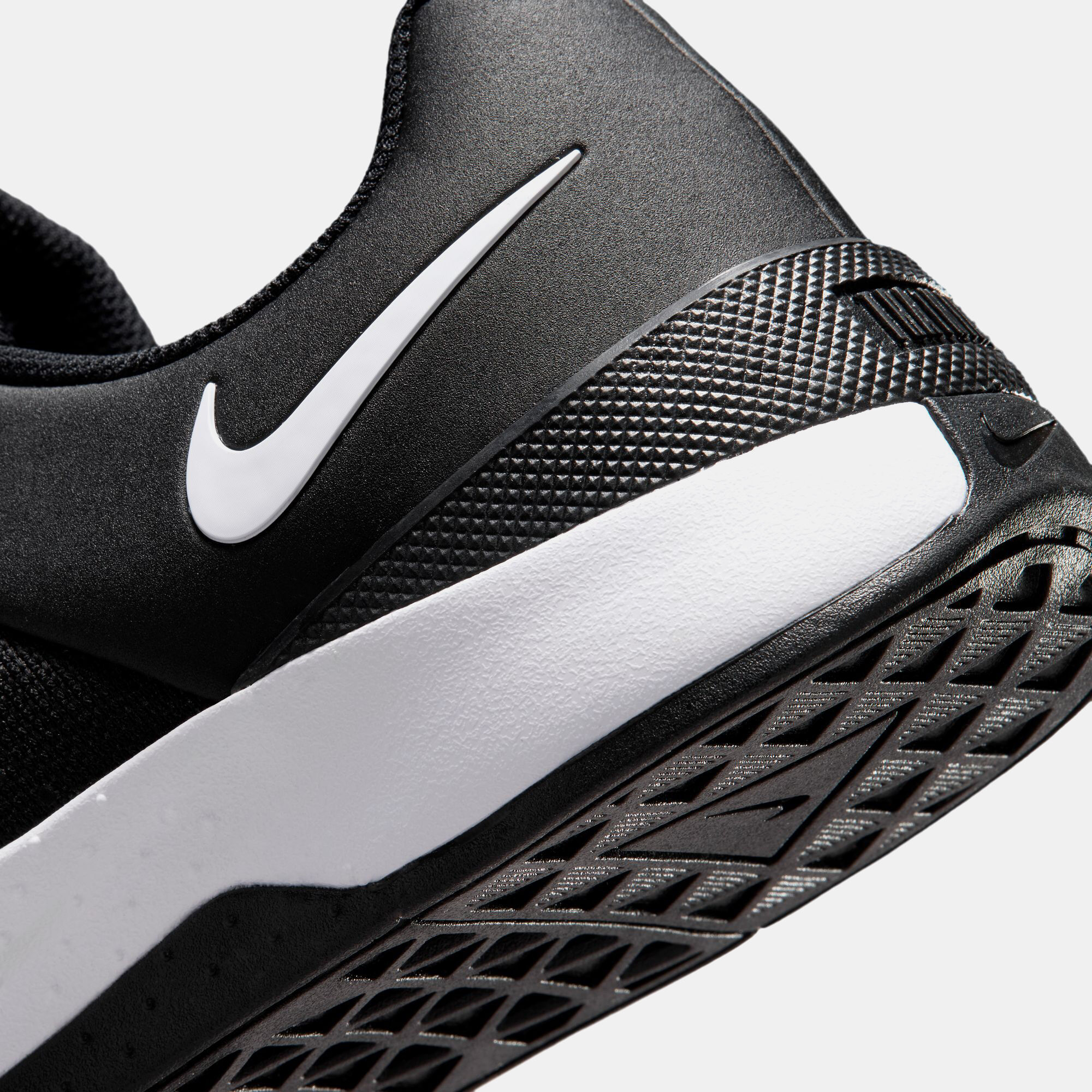 Nike MC Trainer 4 image number 10