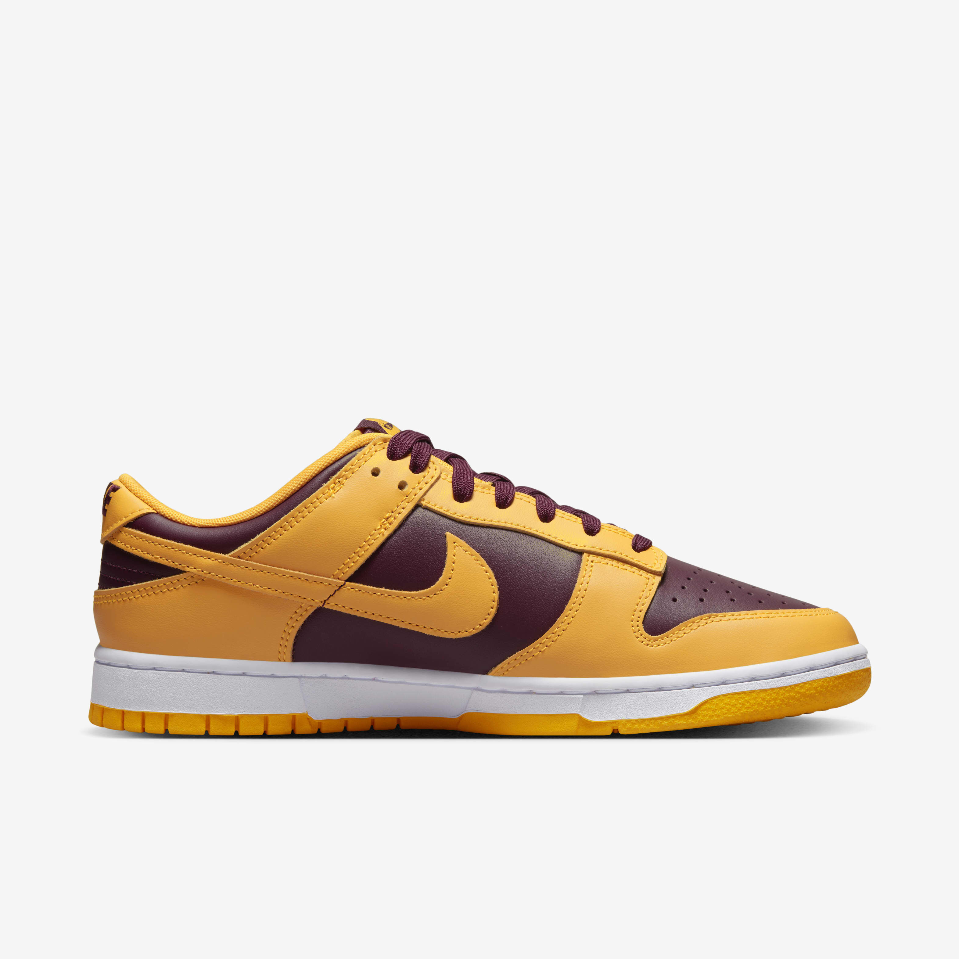 Nike Dunk Low Retro image number 2