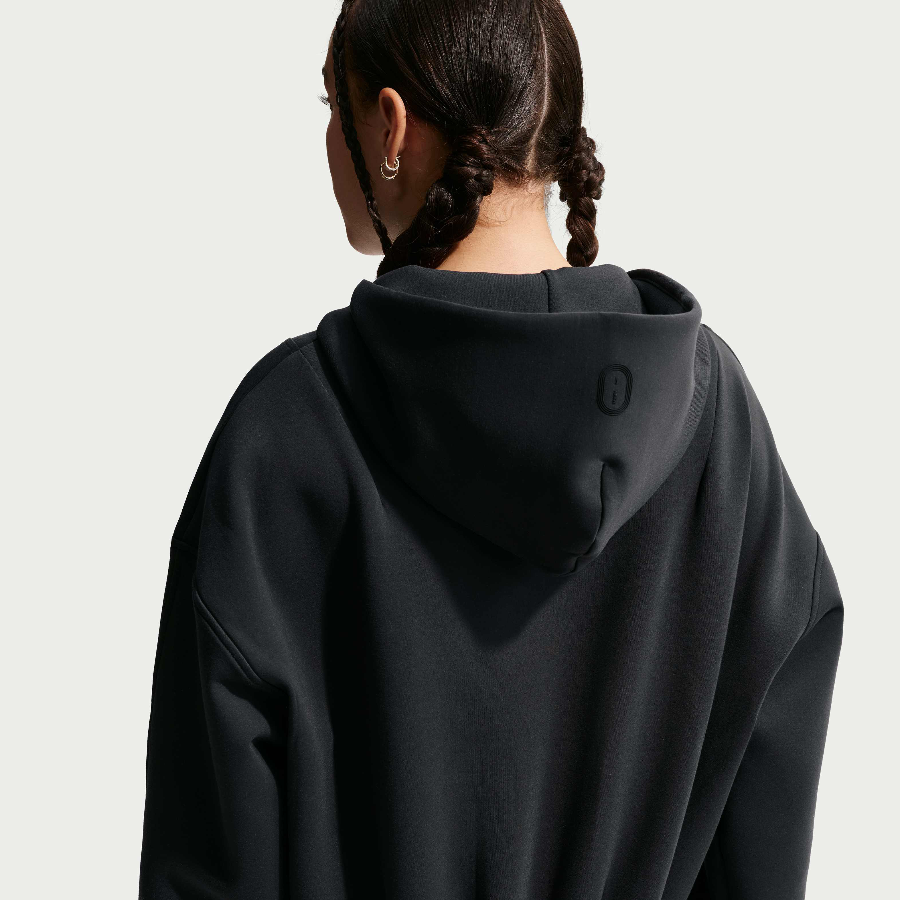 Nike MAVN image number 1