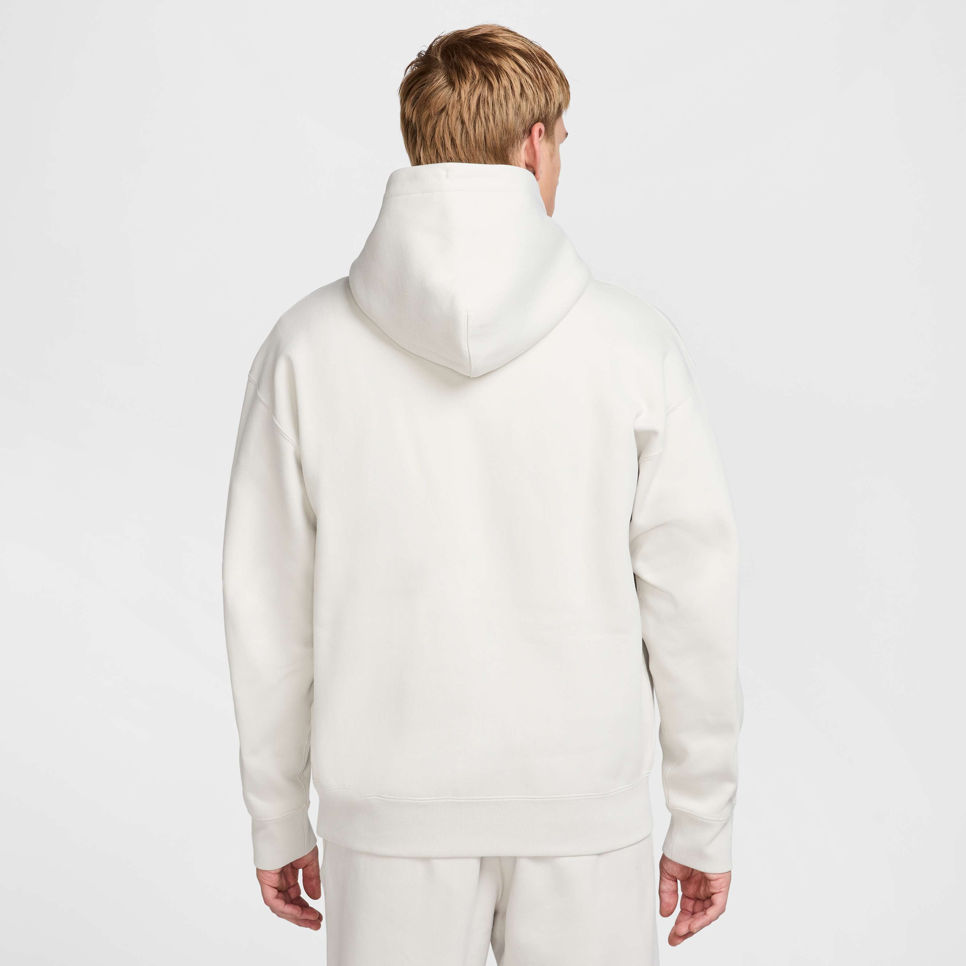 Nike Solo Swoosh image number 1