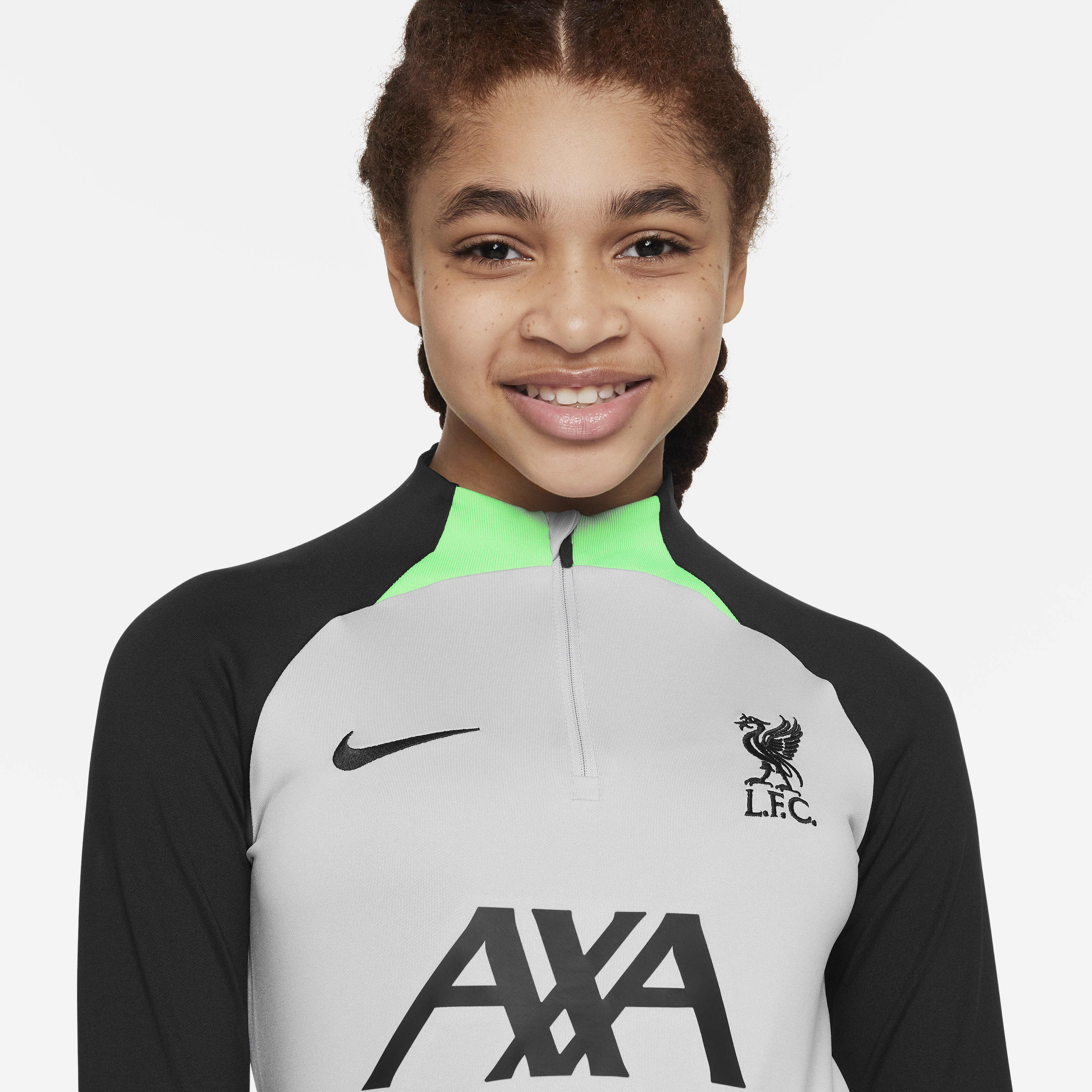 Liverpool F.C. Strike image number 2