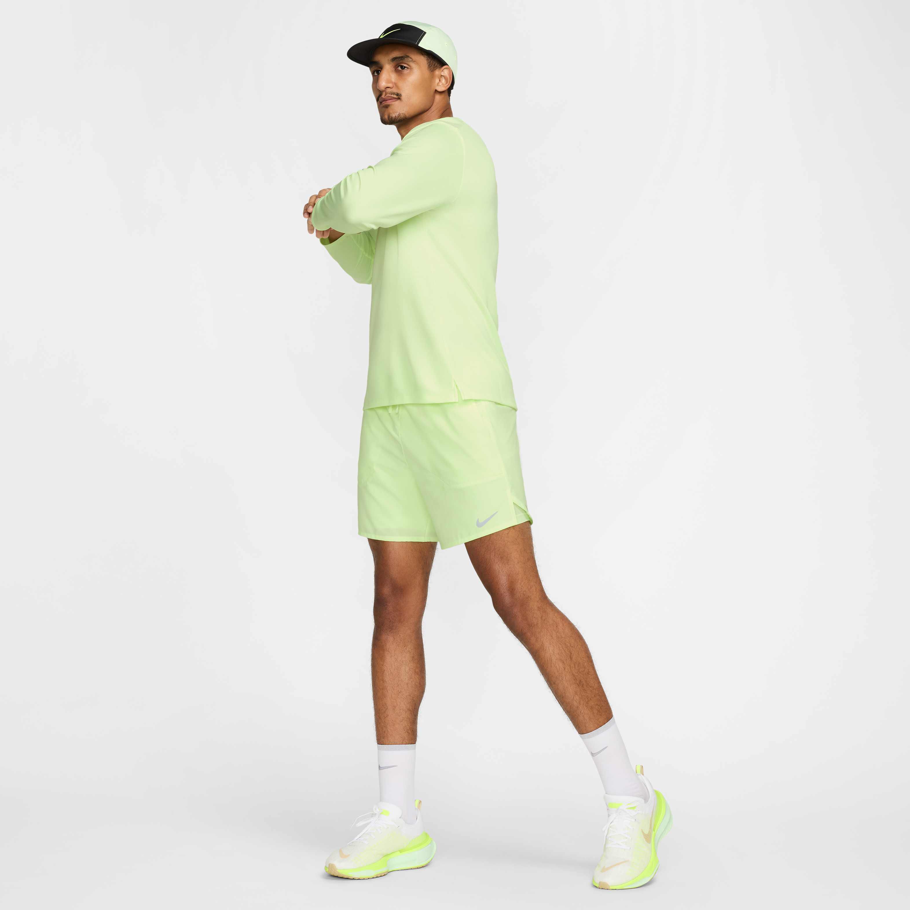 Nike Stride image number 6