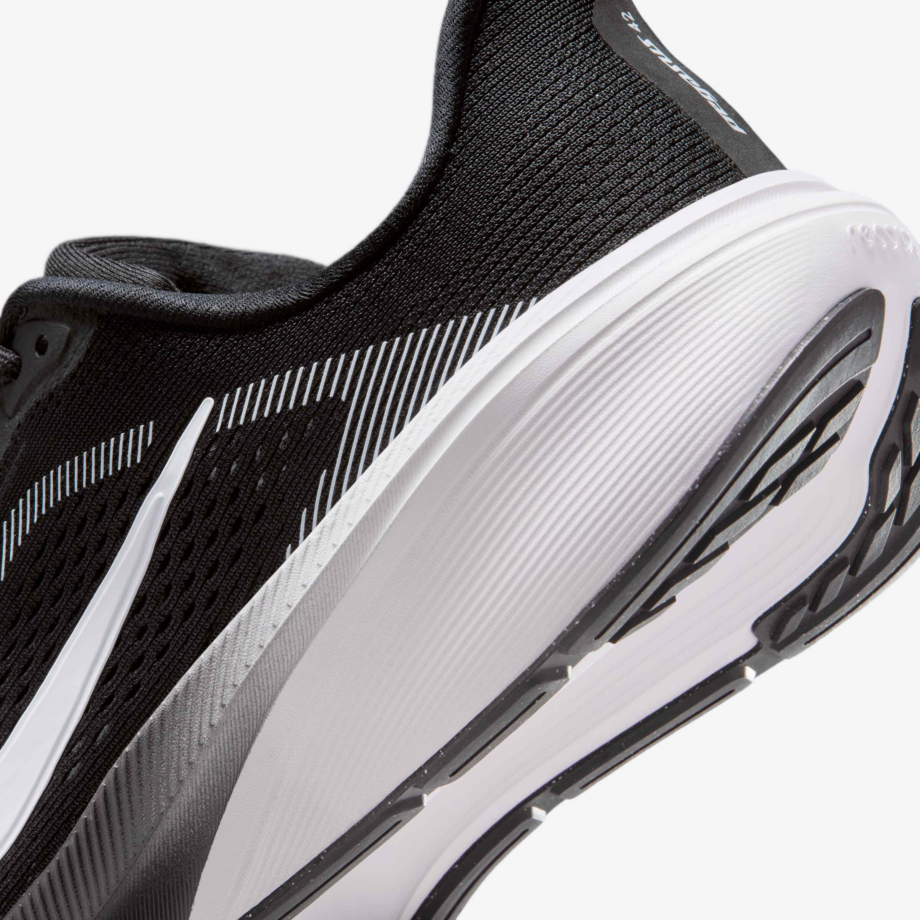 Nike Pegasus 42 image number 7