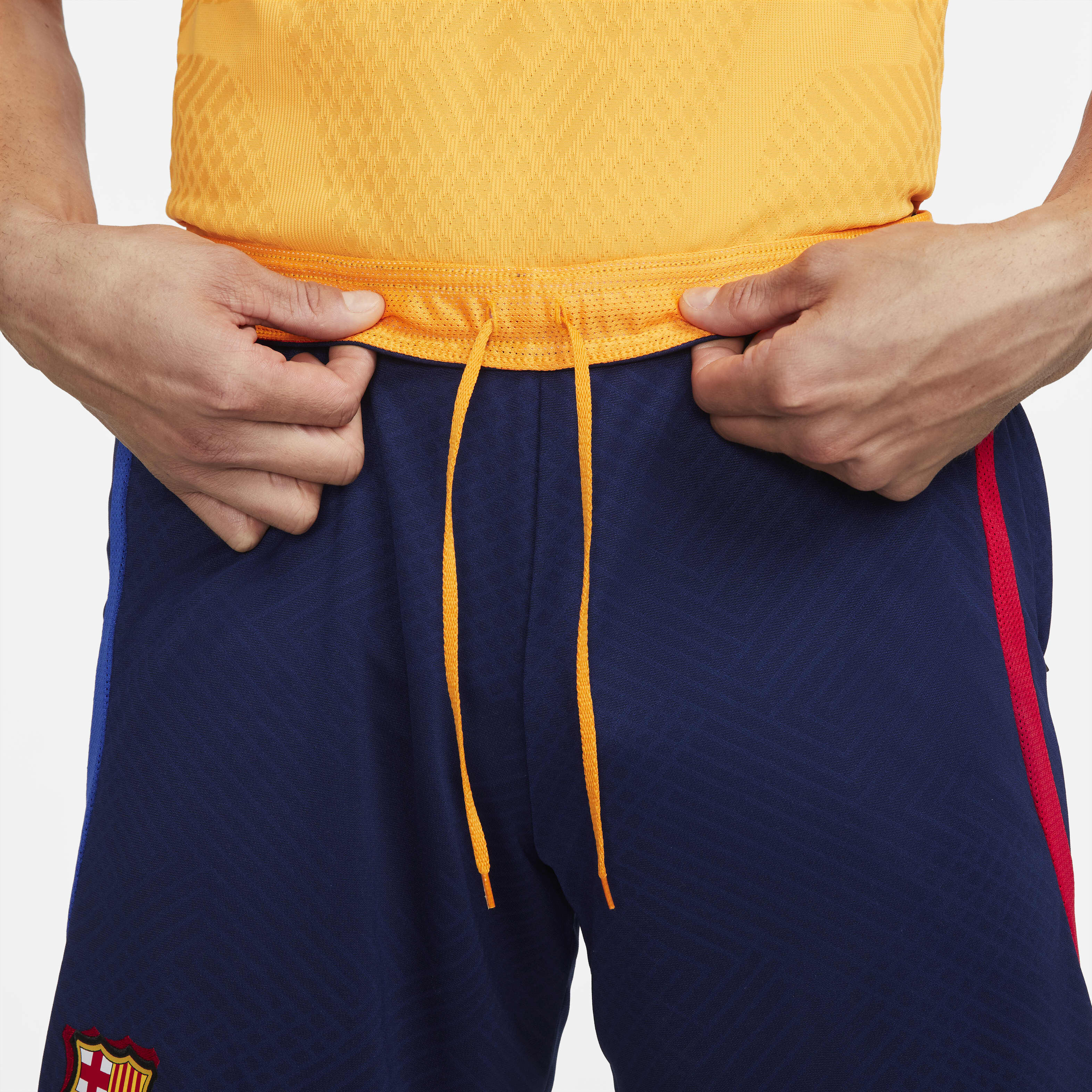 F.C. Barcelona Strike image number 5