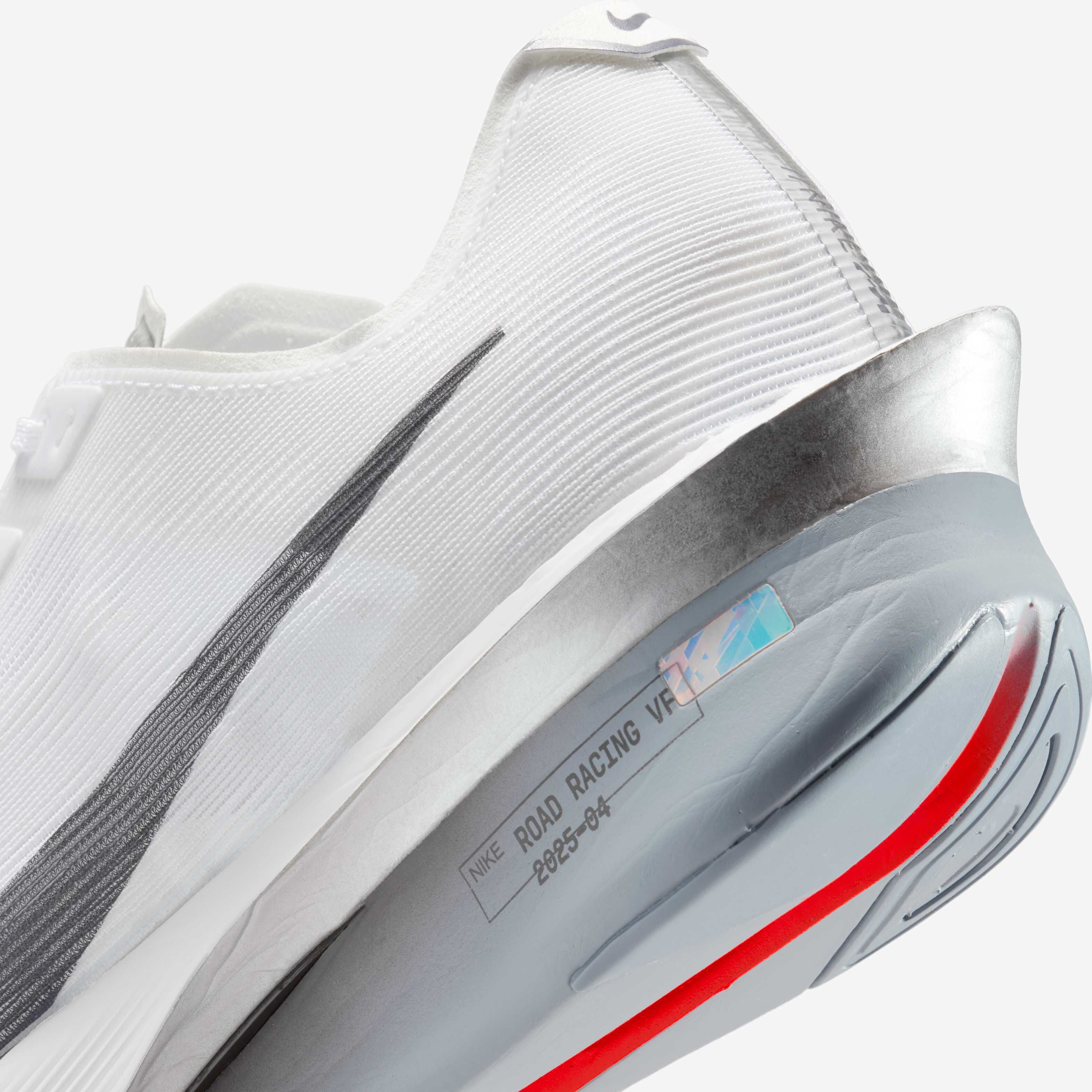 Nike Vaporfly 4 image number 7