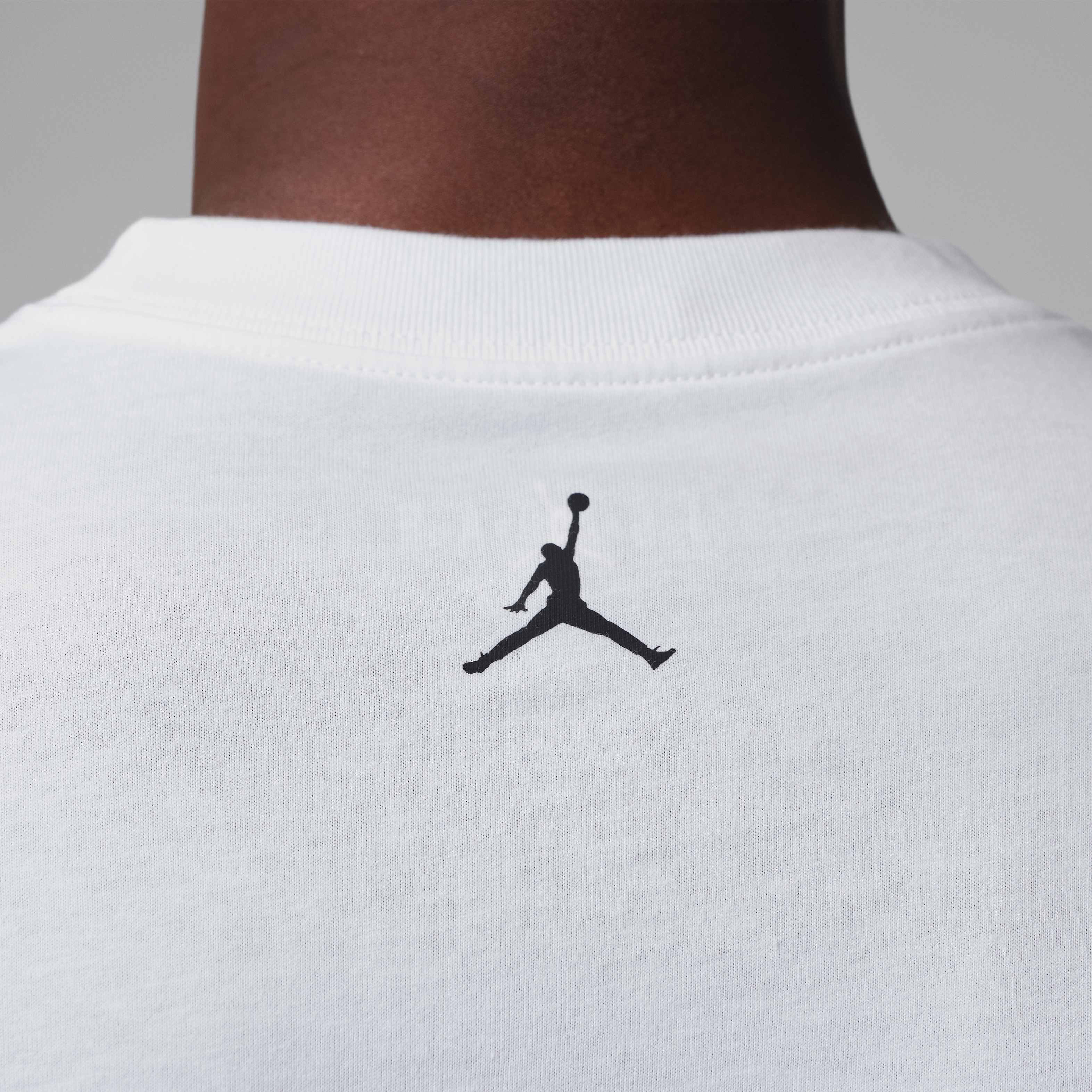 Jordan Brooklyn image number 3