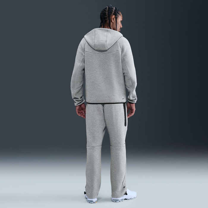 Nike Tech image number 3 Nike Tech image number 3