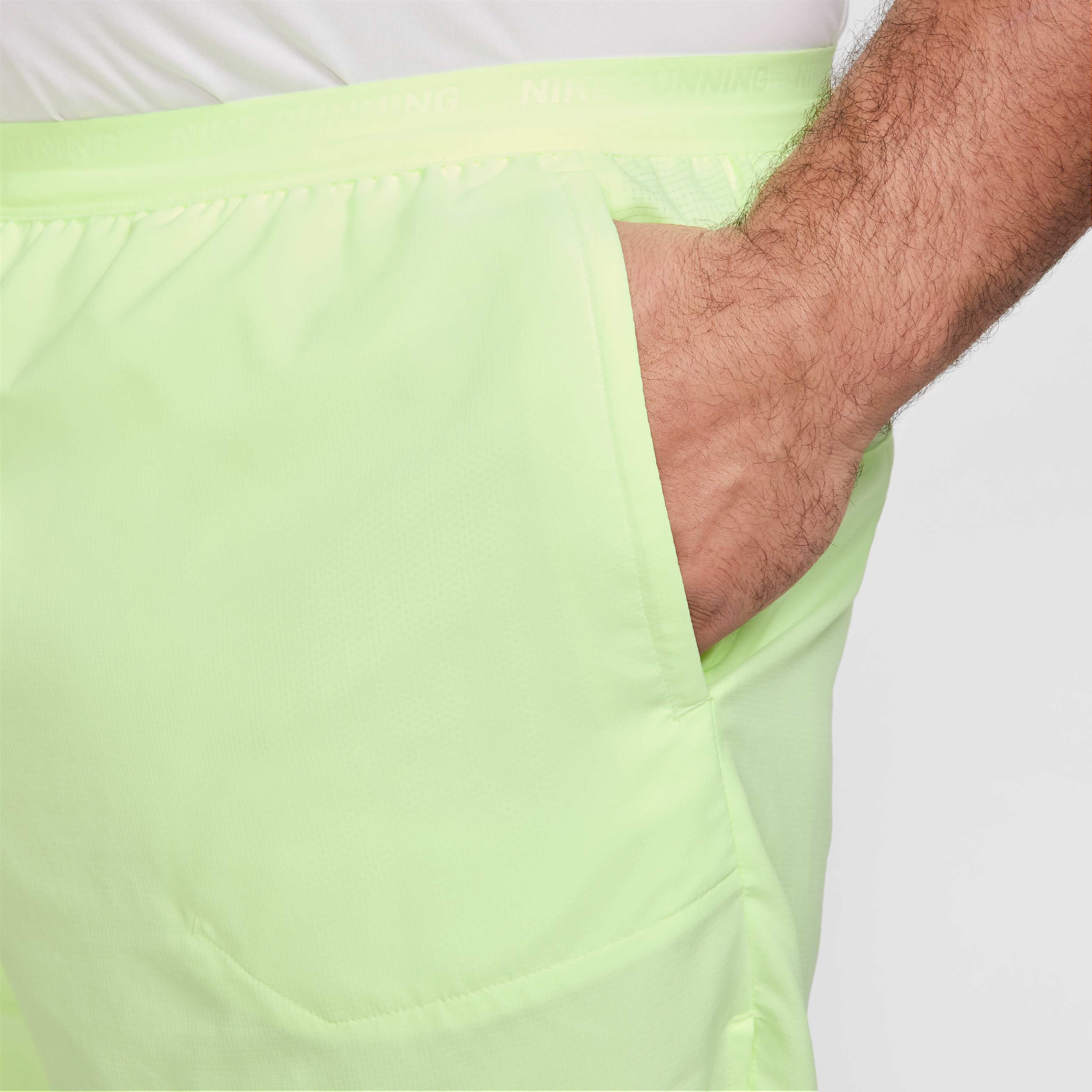 Nike Stride image number 13