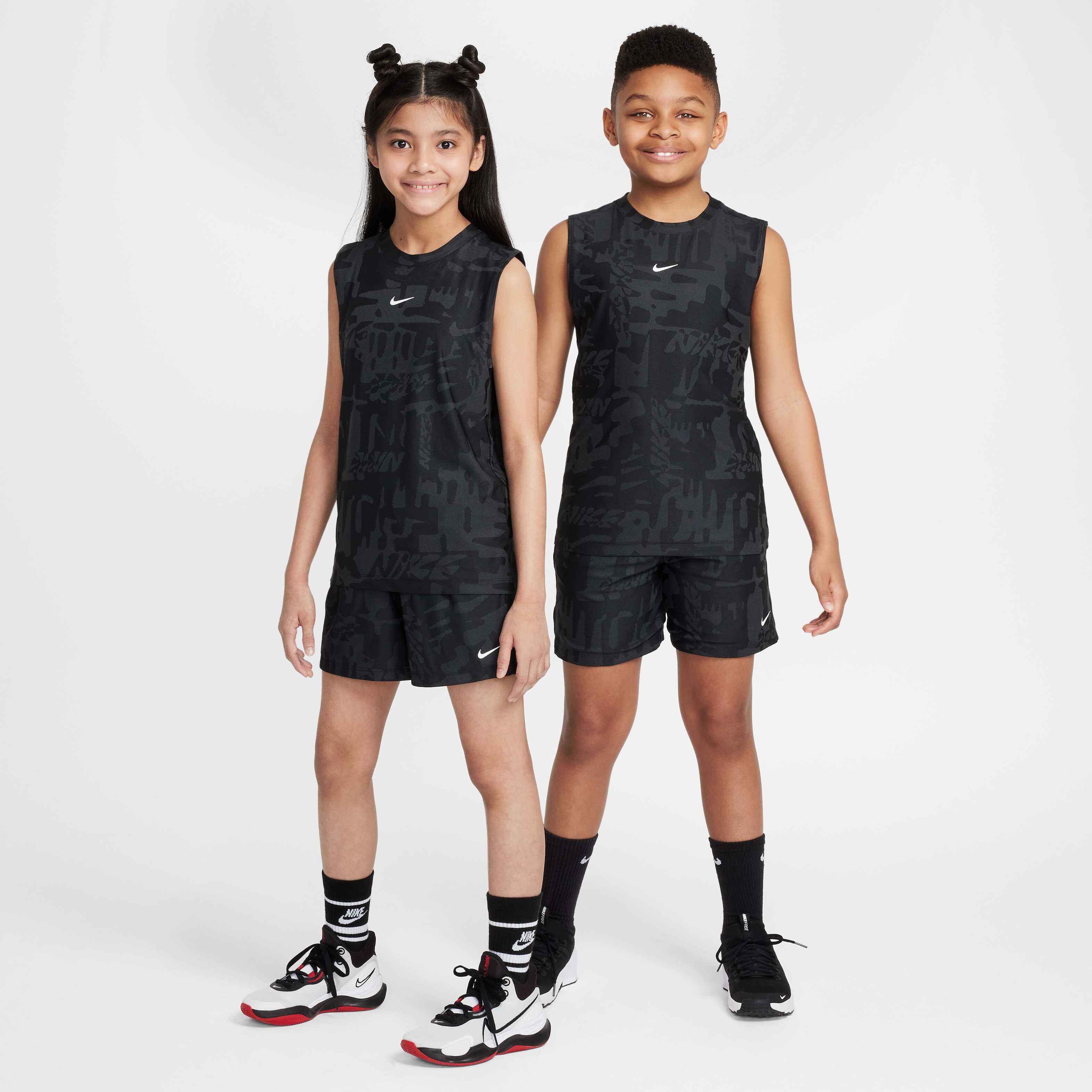 نايكي مالتي image number 7