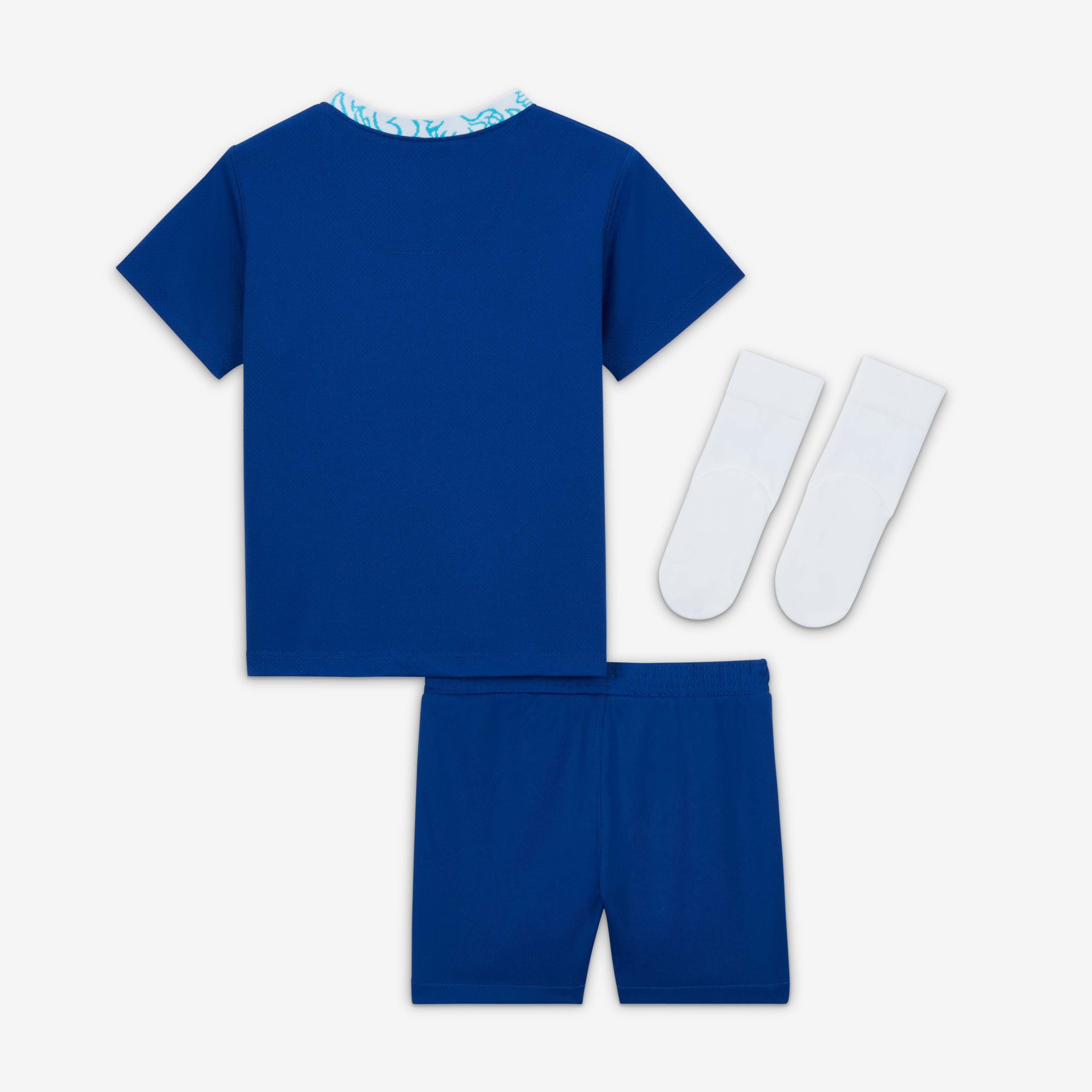 Chelsea F.C. 2022/23 Home image number 1