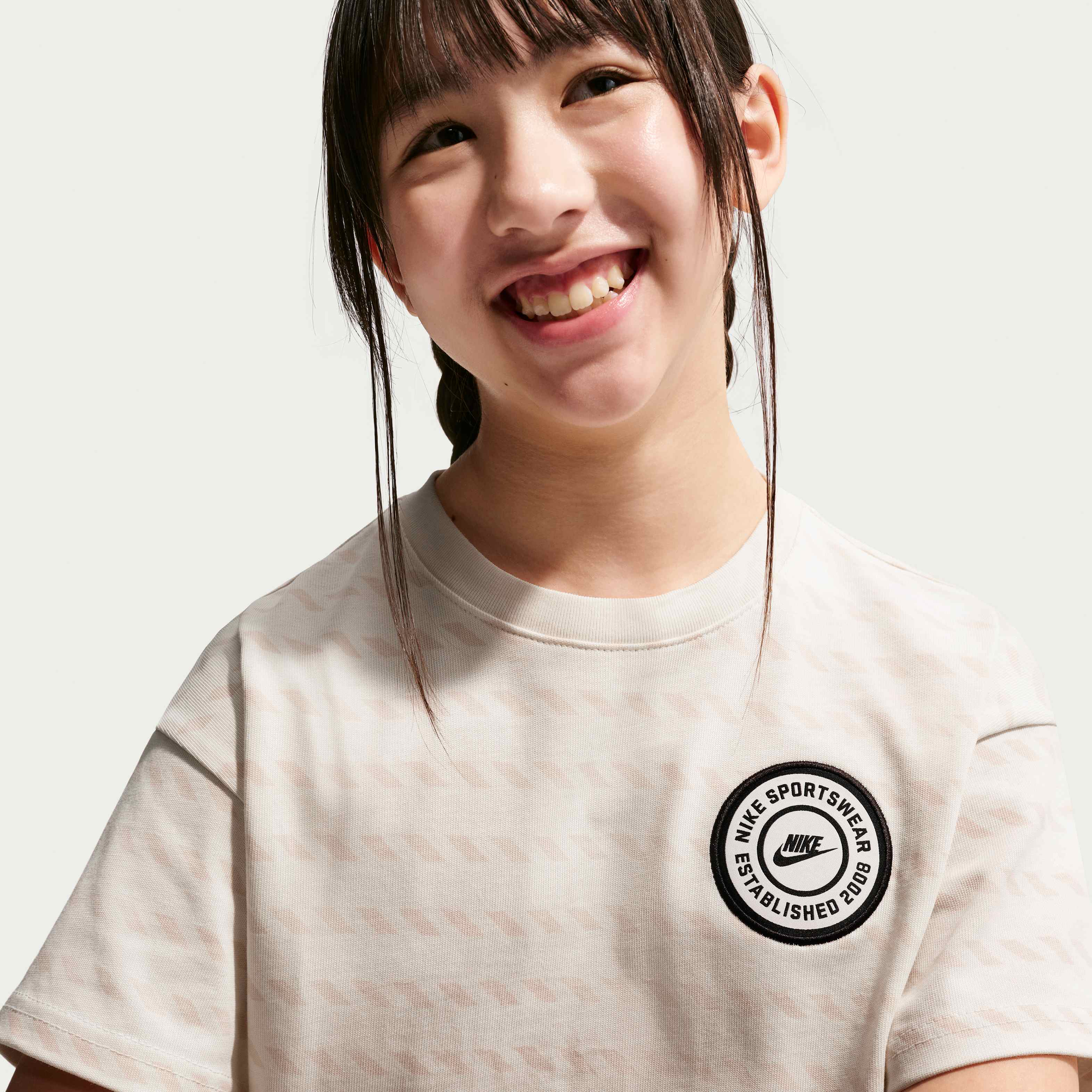 Zoom image