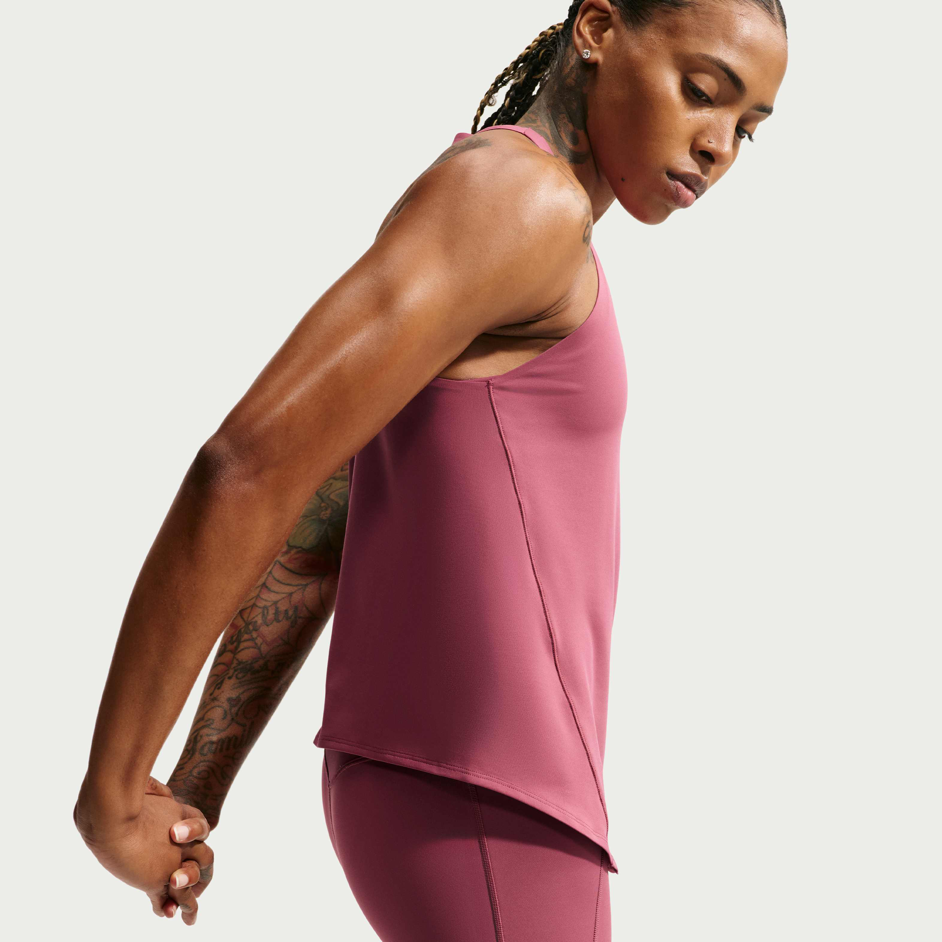 Nike Universa image number 6
