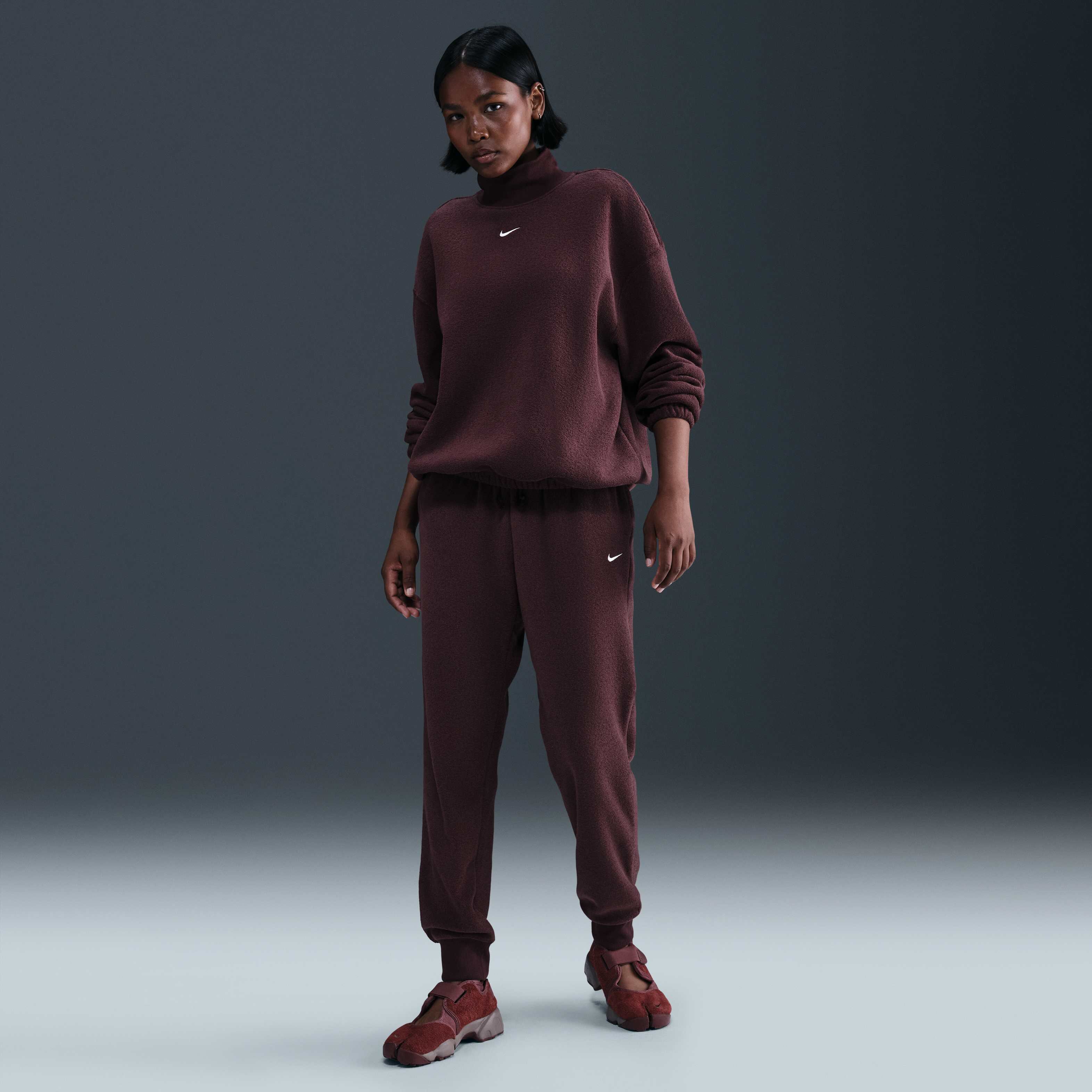 Nike Sportswear Phoenix Plush image number 3