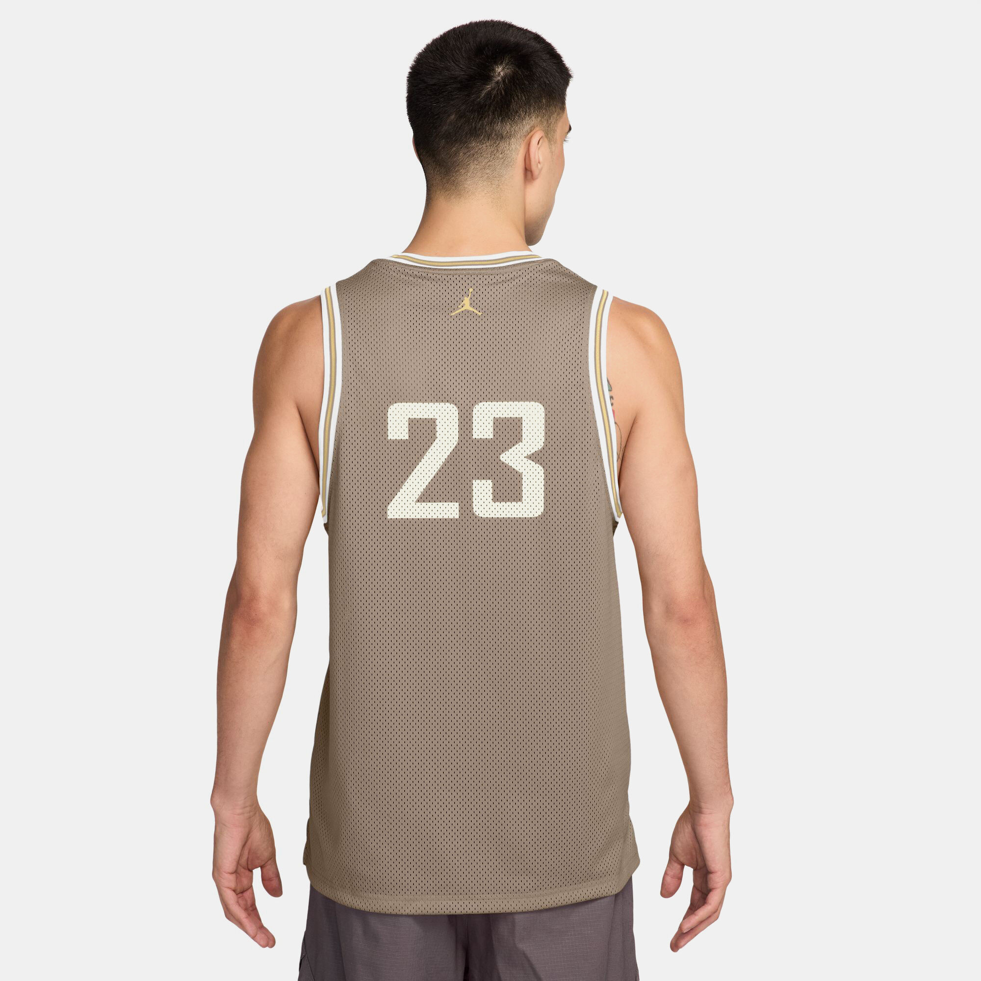 Zoom image