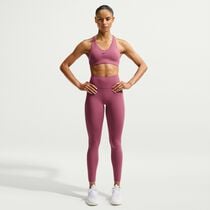 Nike Universa