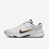 نايكي ديفاي اول داي