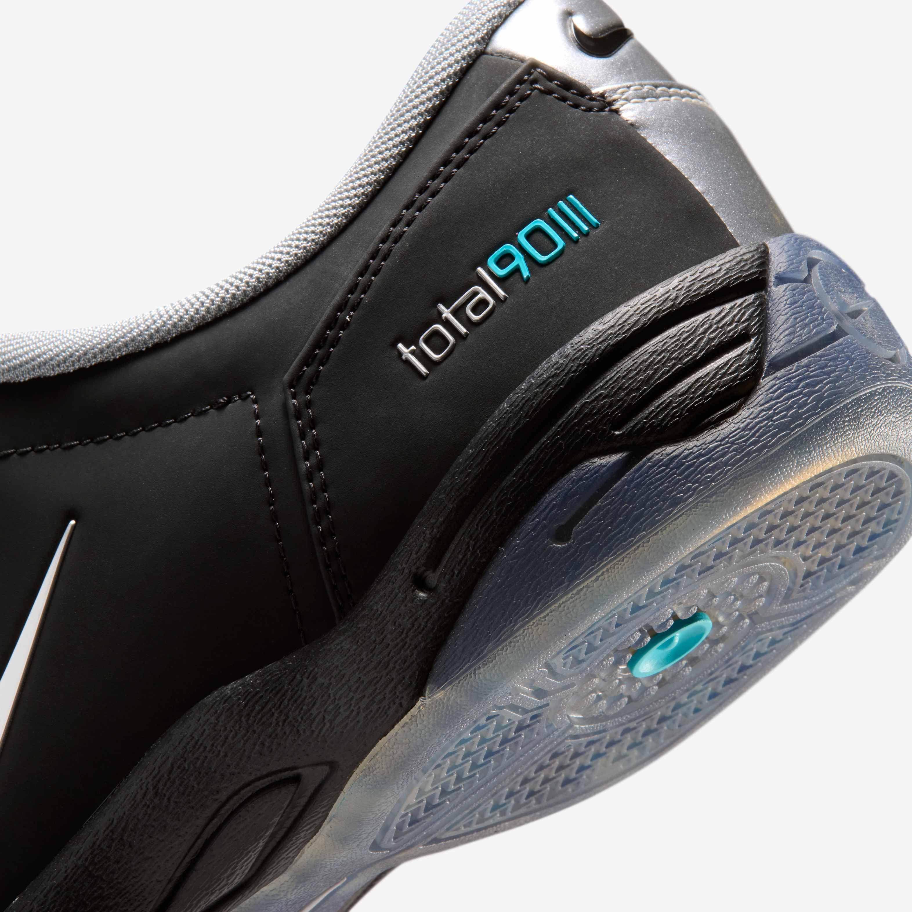 Nike Total90 image number 7