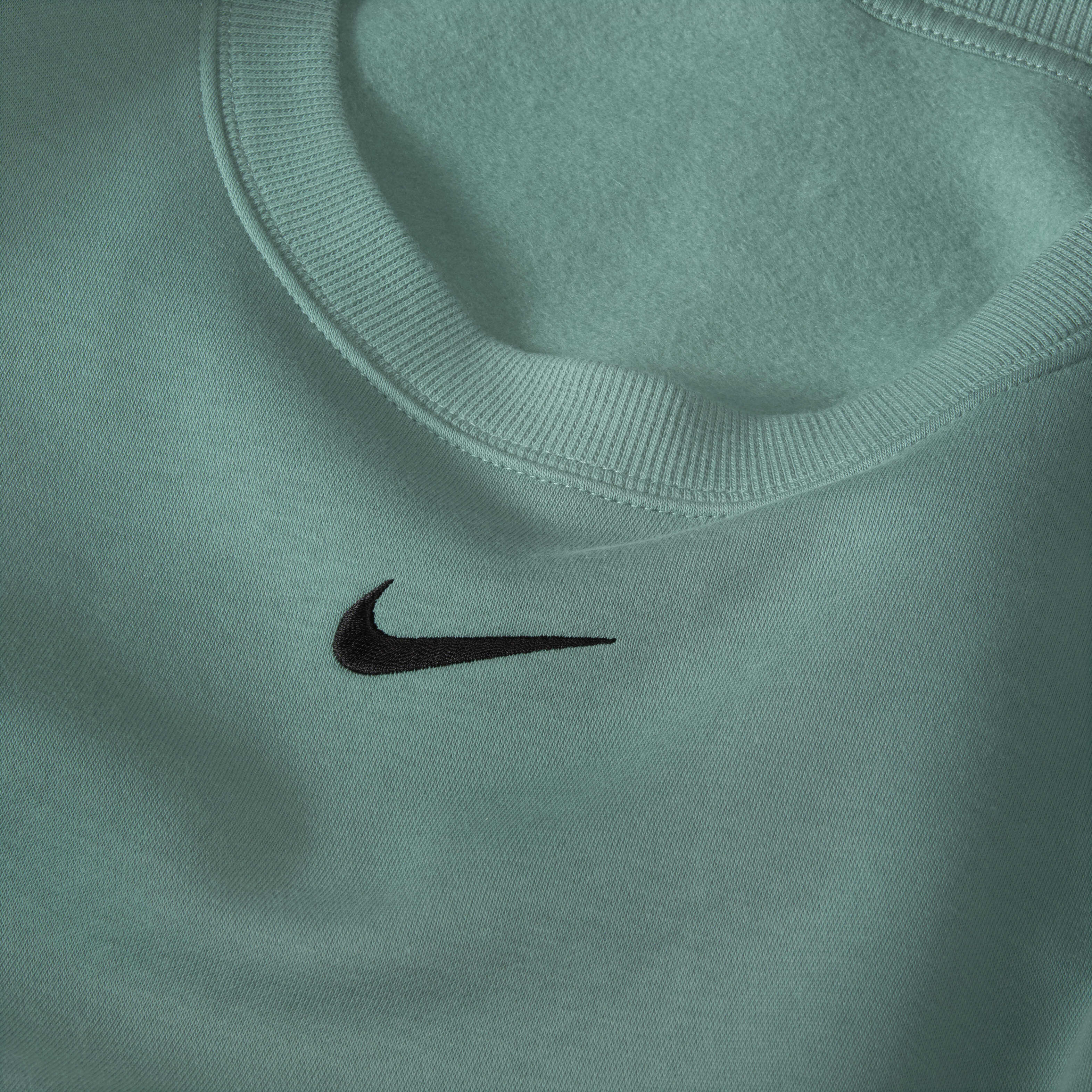 Buy Nike Sportswear Phoenix Fleece Women s Oversized Crew Neck Sweatshirt Plus Size Nike Qatar Official