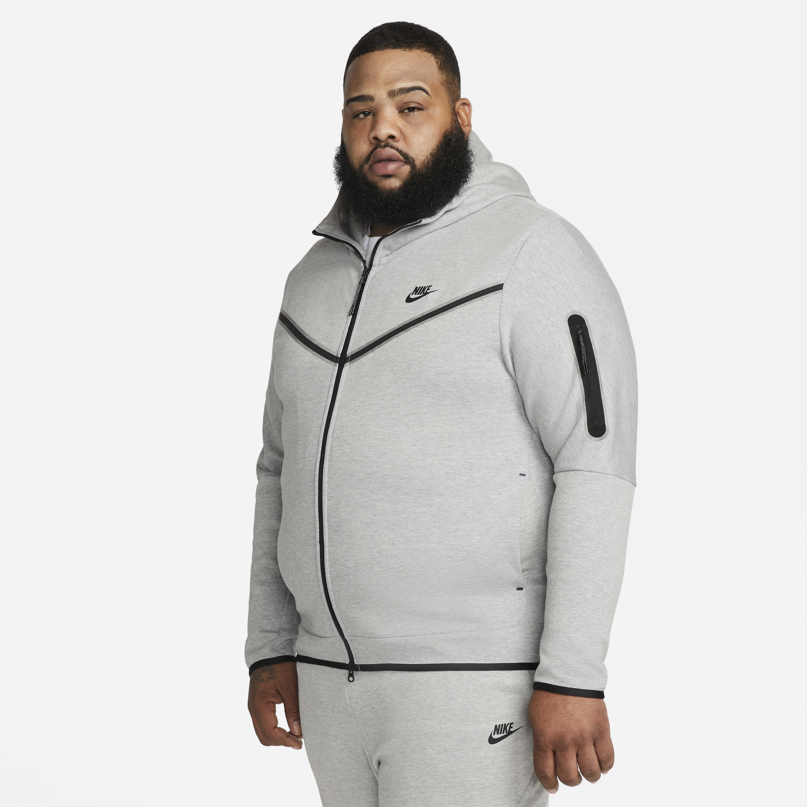 Nike Sportswear Tech Fleece image number 13