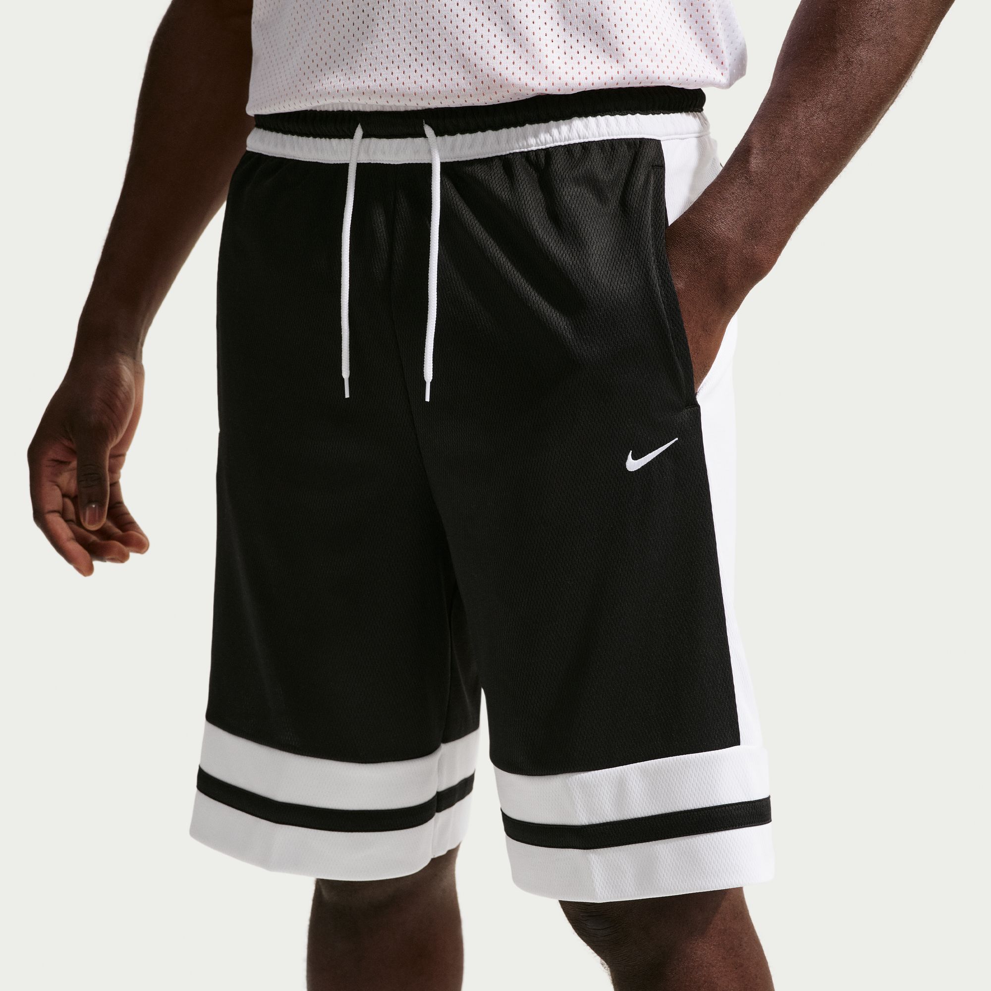 Nike image number 2