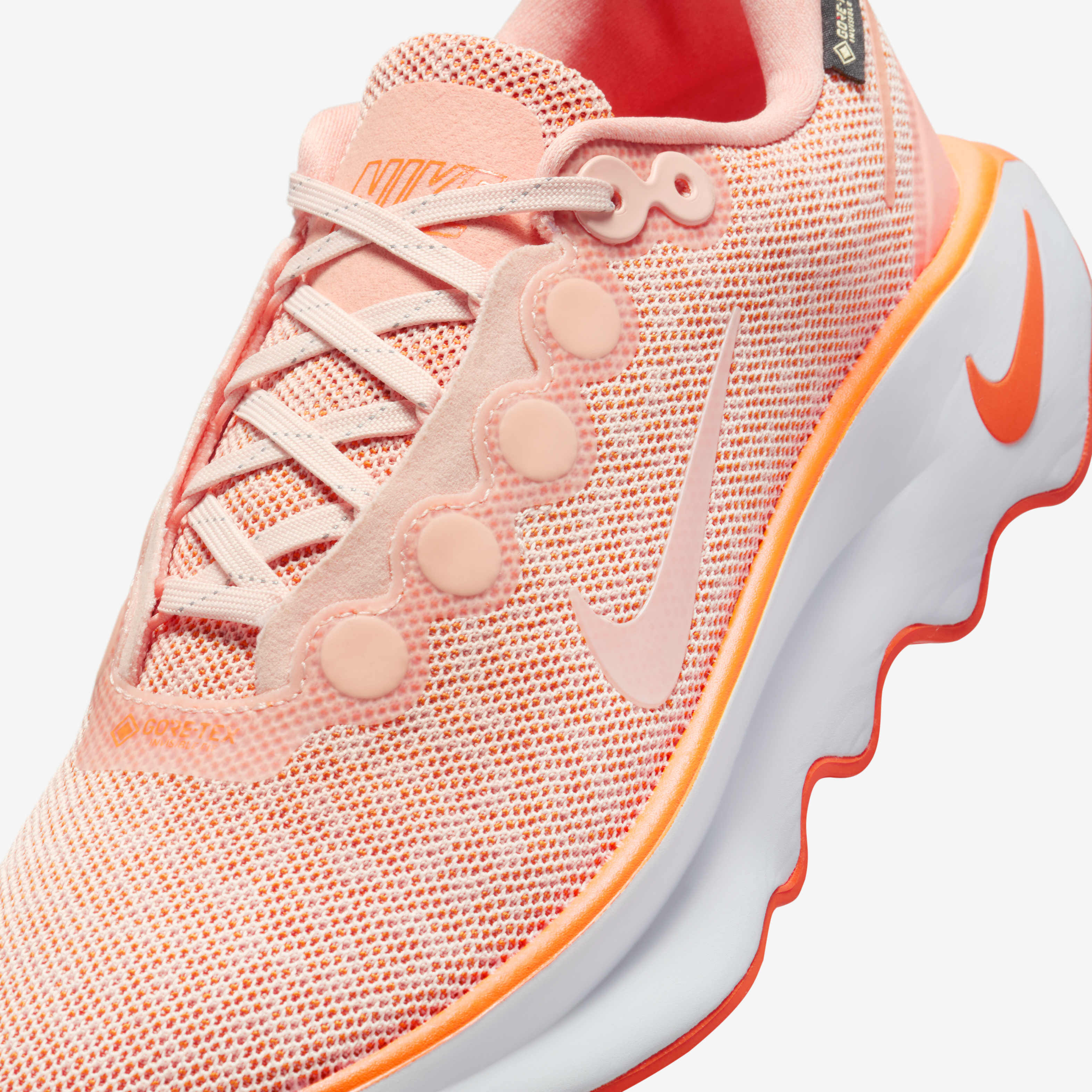 نايكي موتيفا جور-تكس image number 6