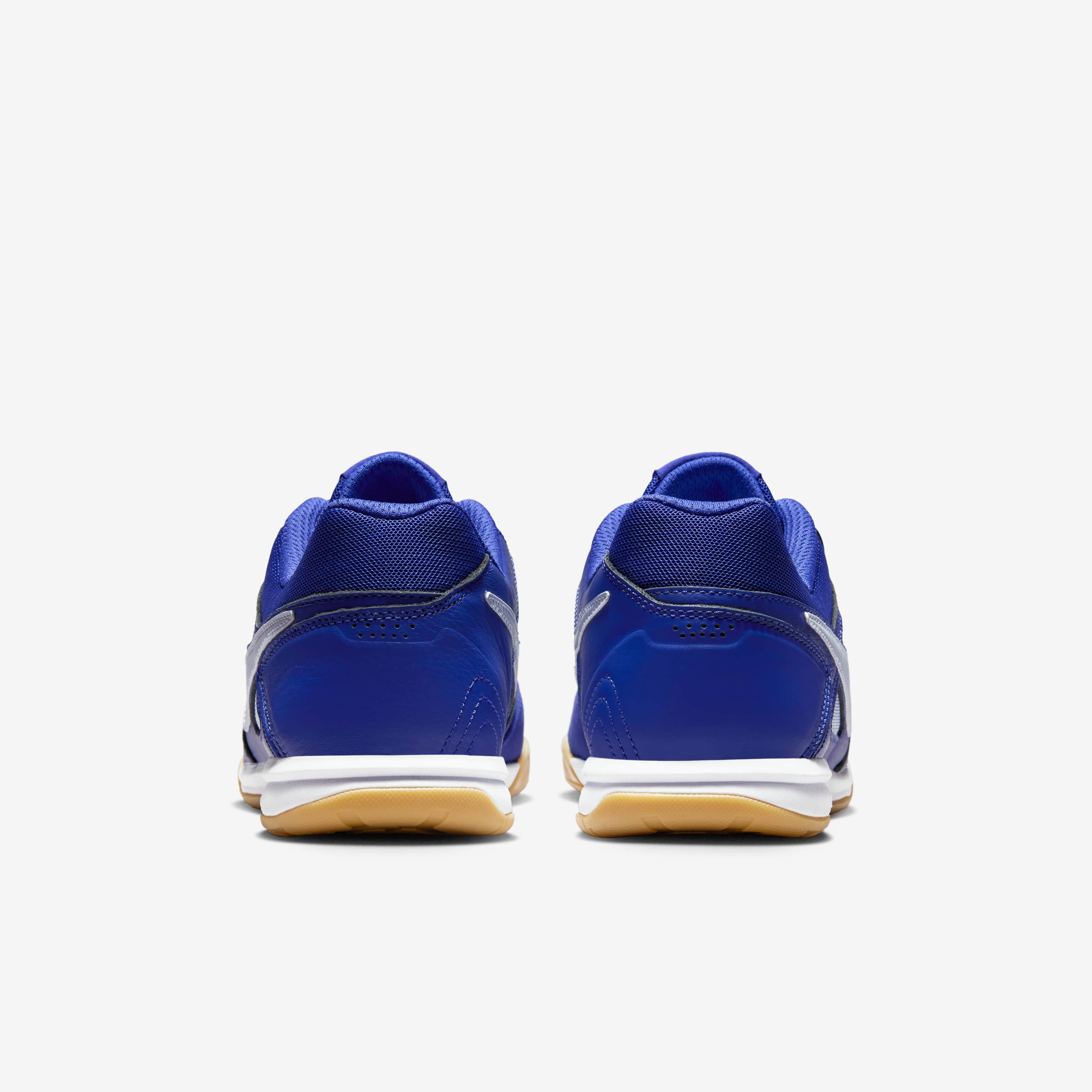 نايكي جاتو image number 5