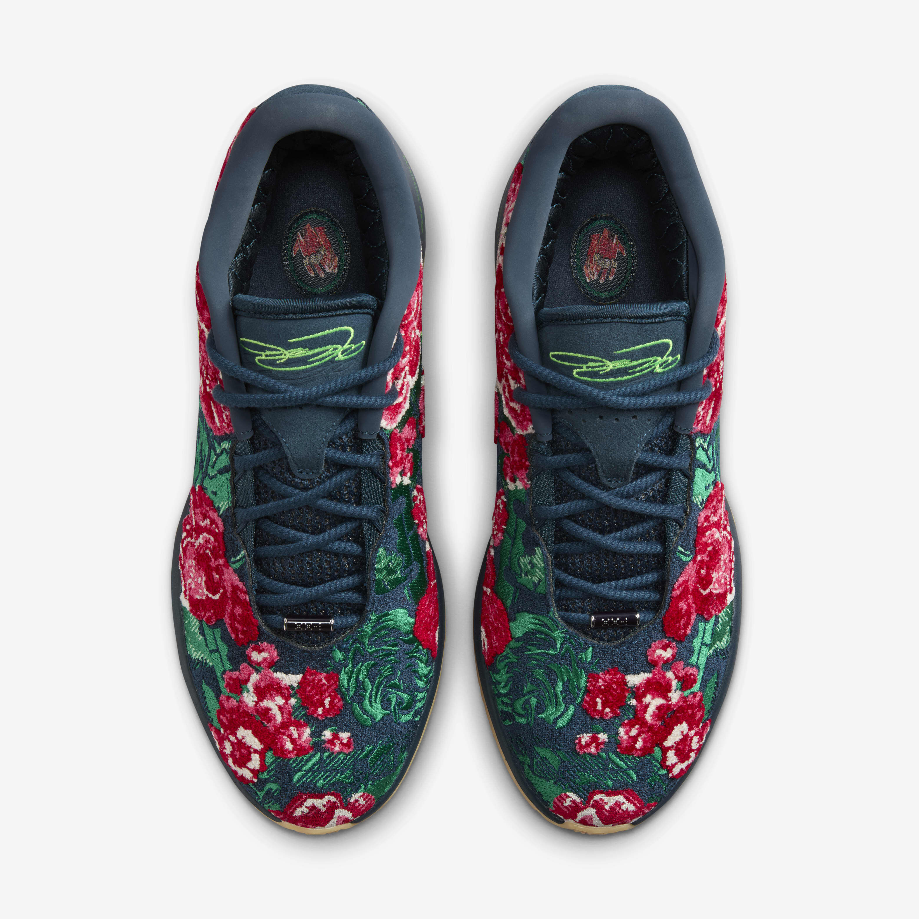 ليبرون XXI بريميوم image number 3