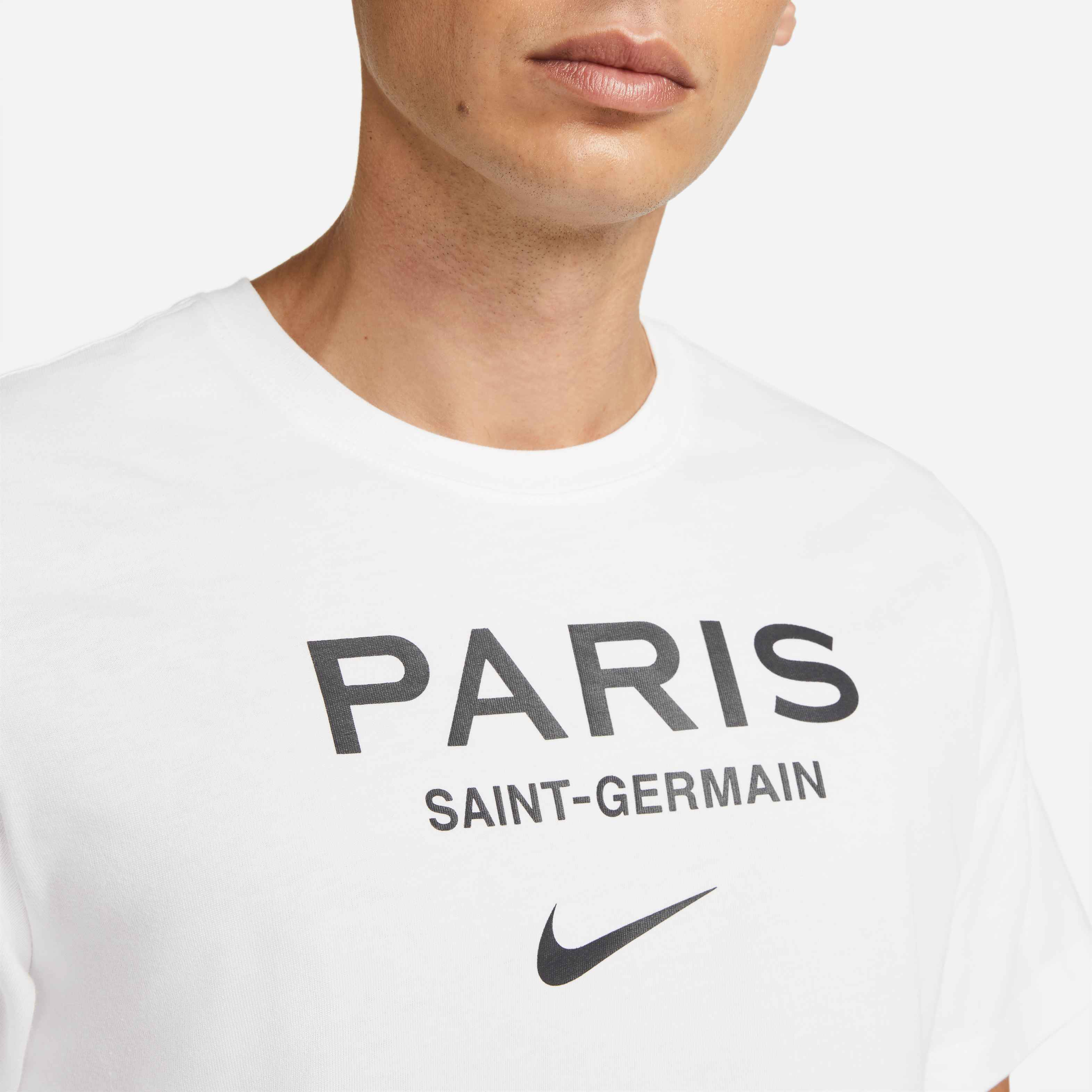 Paris Saint-Germain Swoosh image number 3