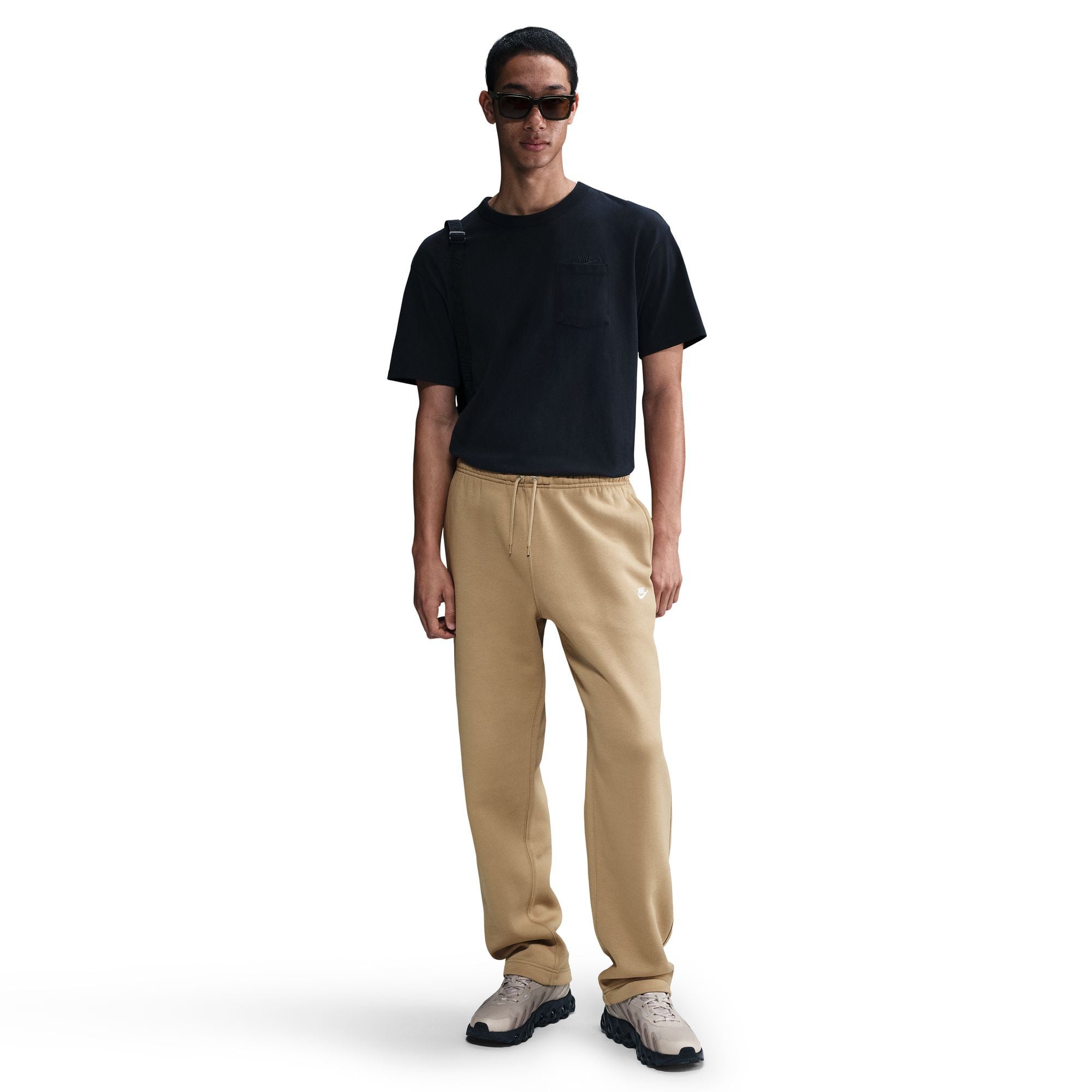 نايكي كلوب image number 0